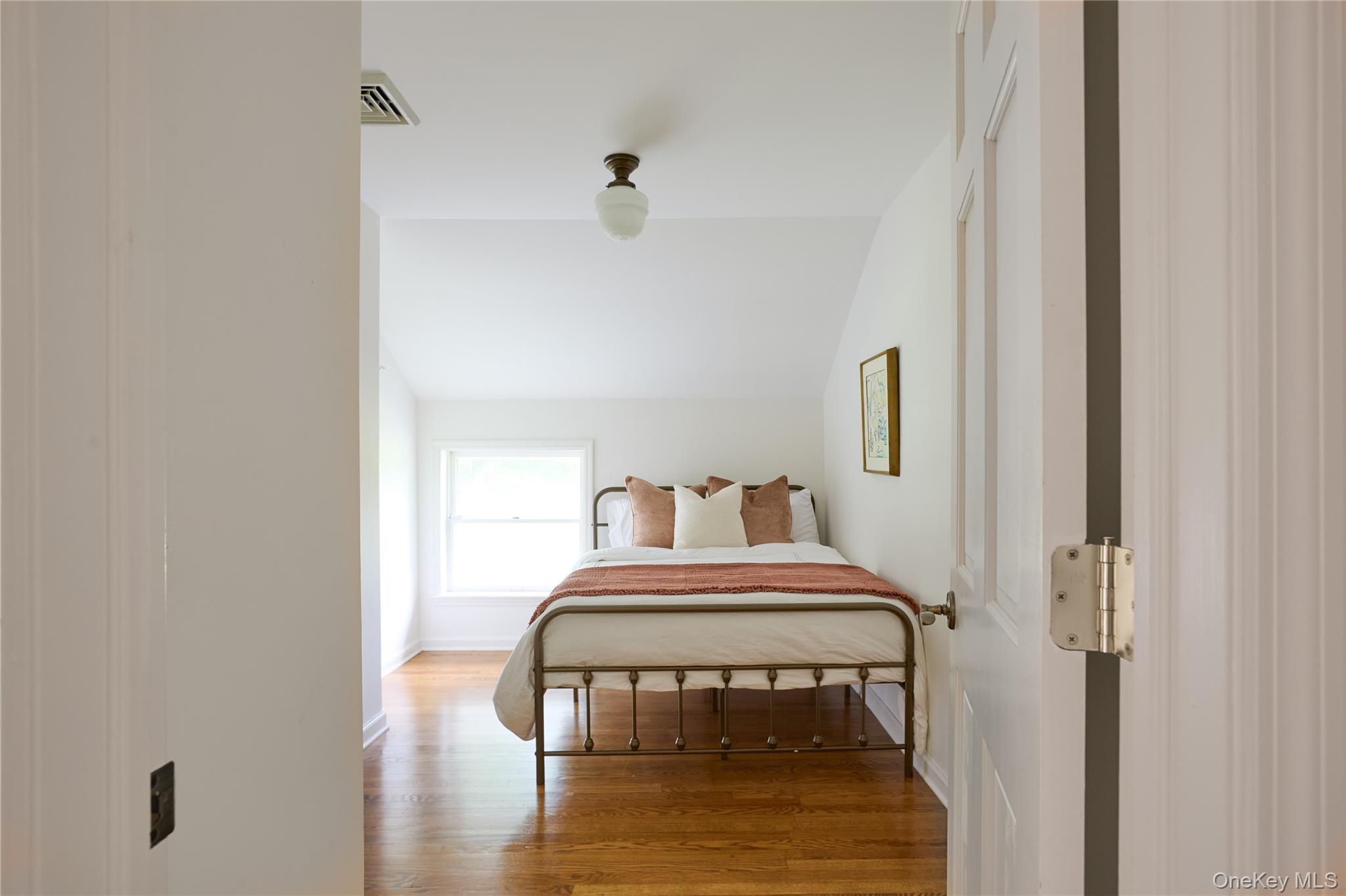 Single Family Salt Point Dutchess County, NY 12578, MLS-881232-25