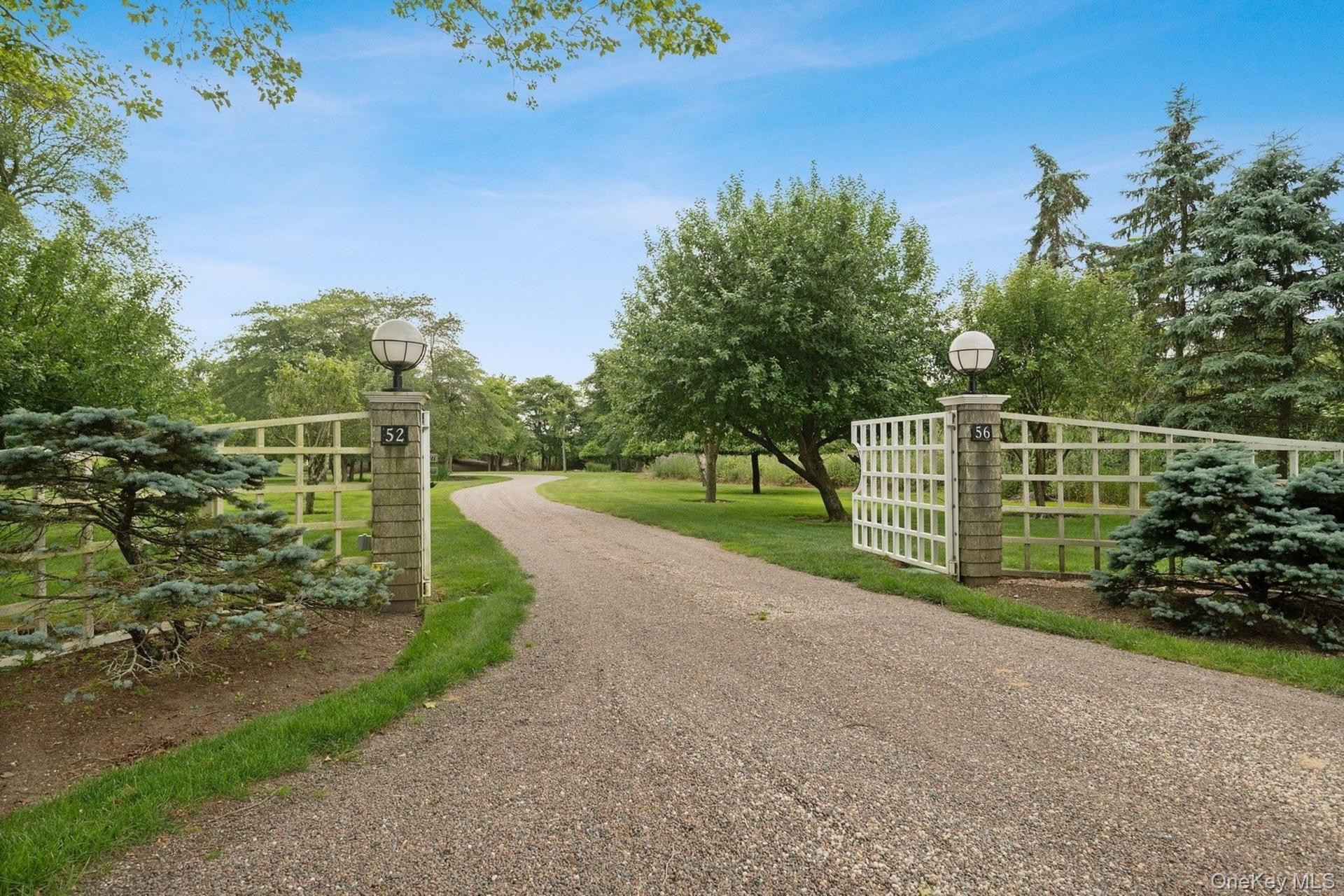 Single Family Tuthill Point Suffolk County, NY 11940, MLS-881241-2