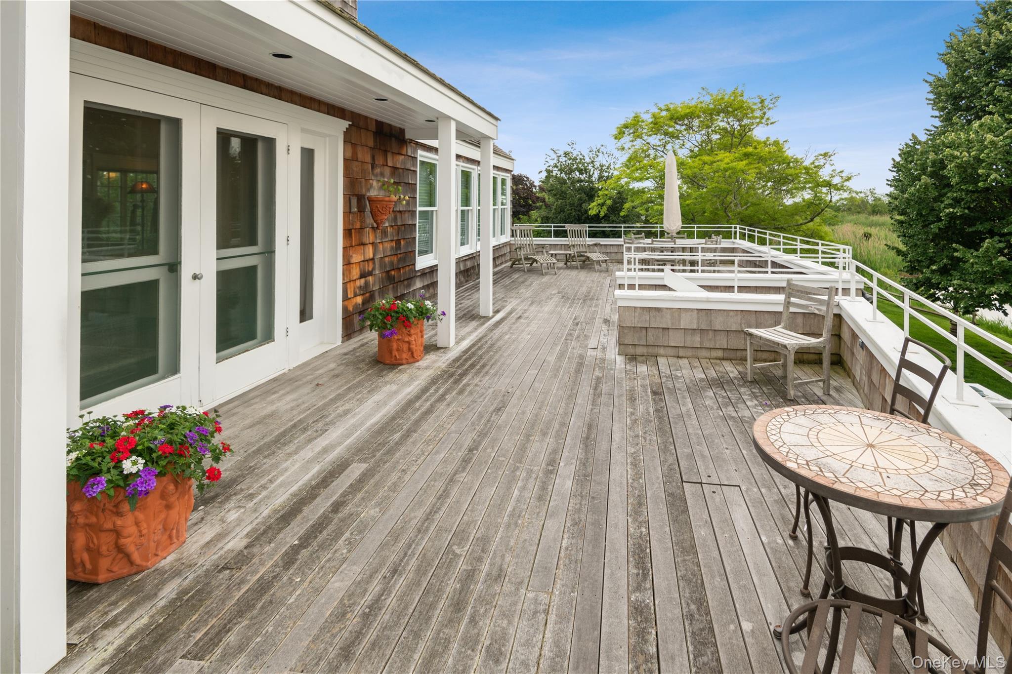 Single Family Tuthill Point Suffolk County, NY 11940, MLS-881241-23