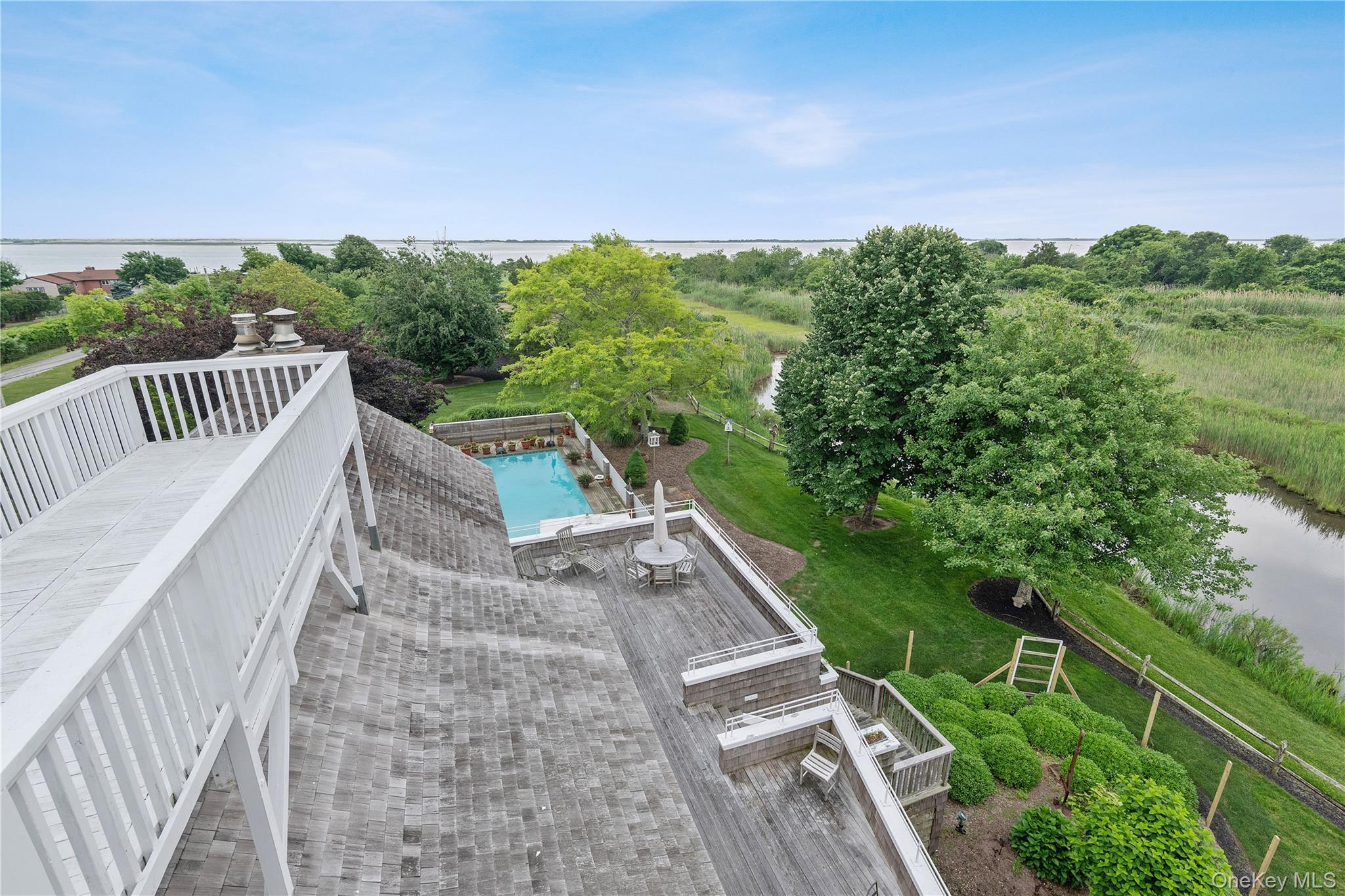 Single Family Tuthill Point Suffolk County, NY 11940, MLS-881241-31