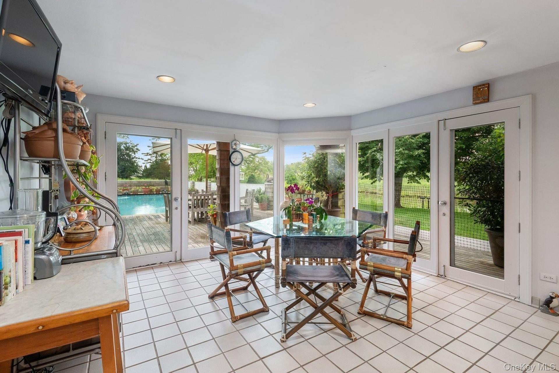 Single Family Tuthill Point Suffolk County, NY 11940, MLS-881241-6