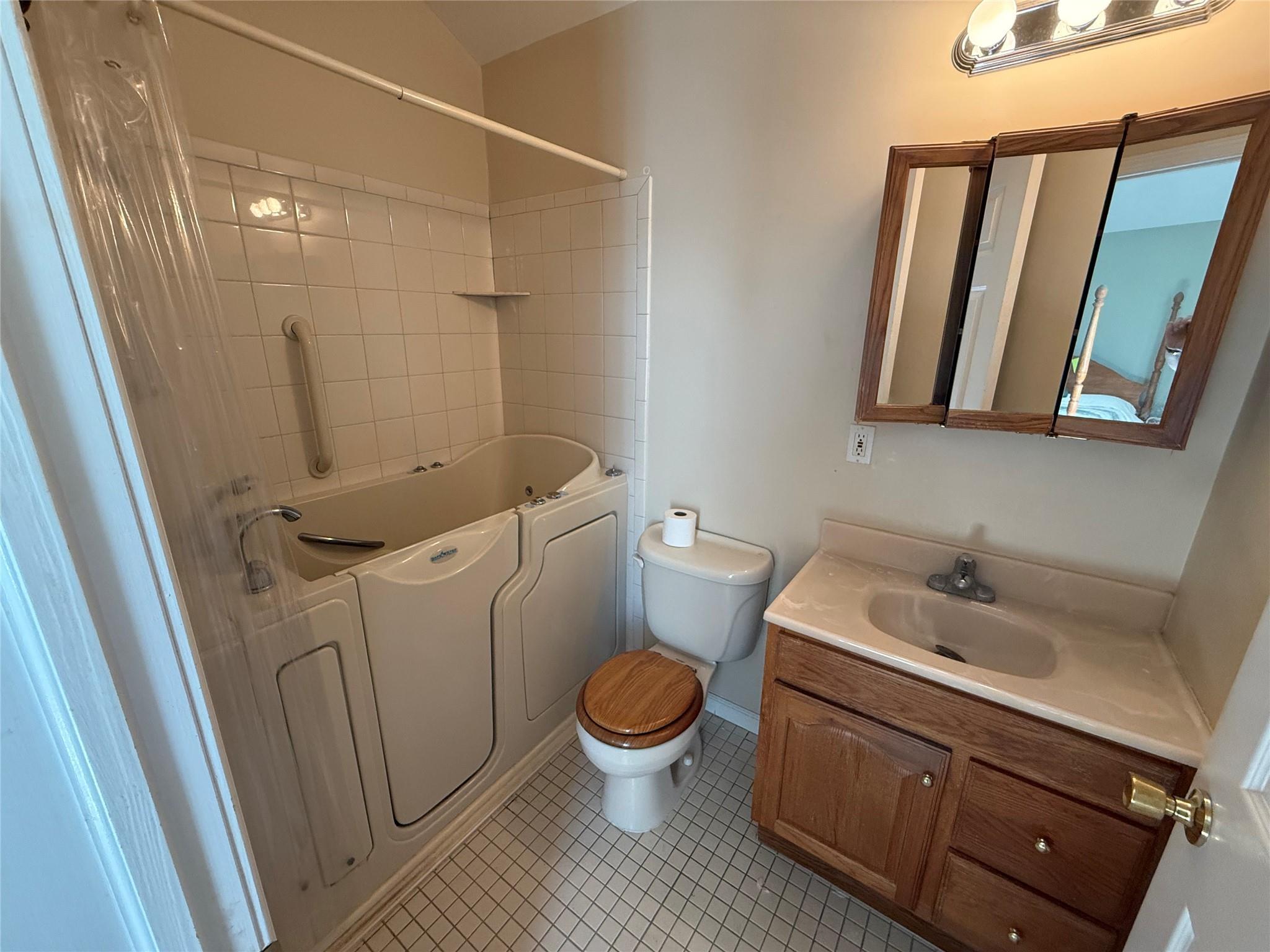 Single Family Long  Orange County, NY 12721, MLS-881242-19