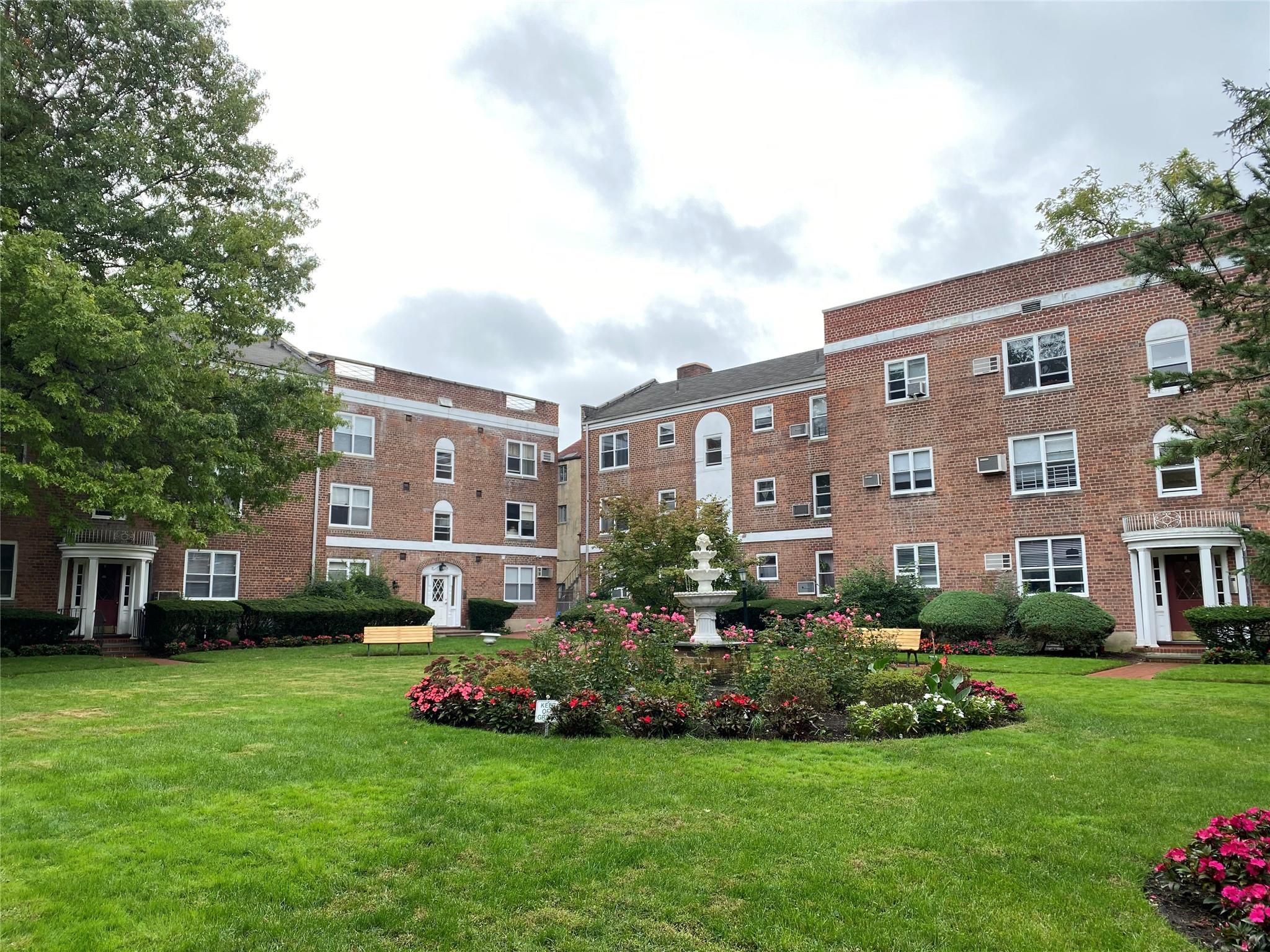 Coop in North Hempstead - Middle Neck  Nassau County, NY 11021