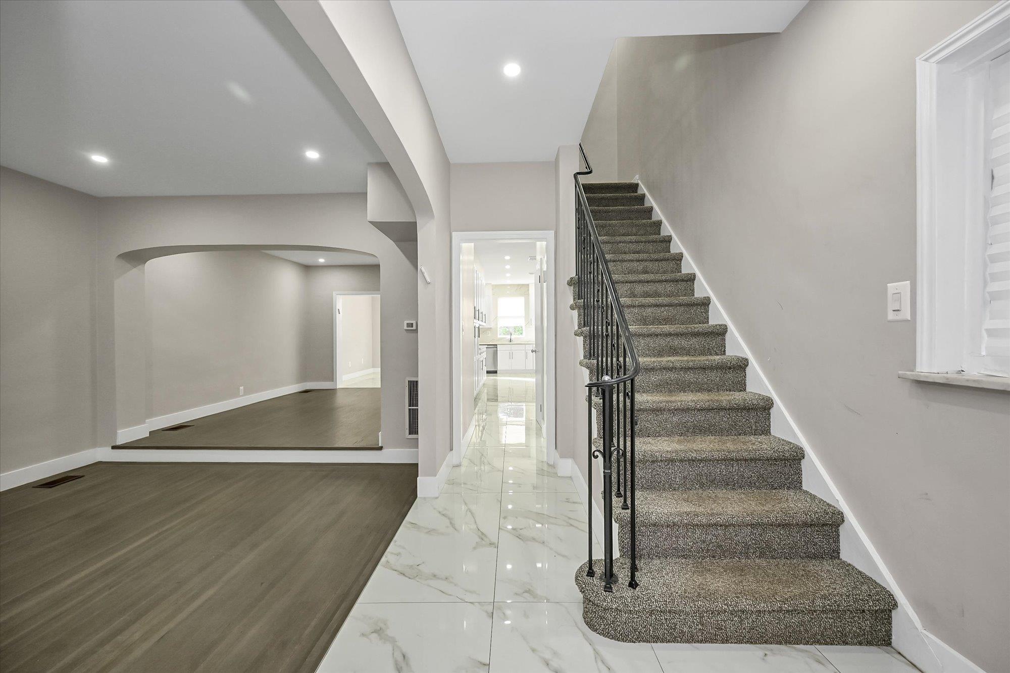 Single Family 72nd  Queens, NY 11367, MLS-881298-6