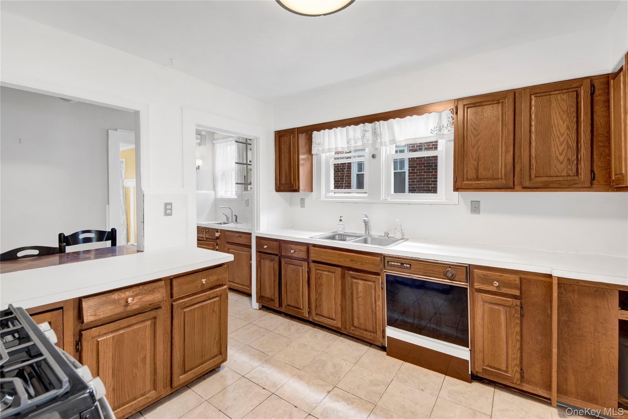 Single Family Sidney  Westchester County, NY 10553, MLS-881300-8