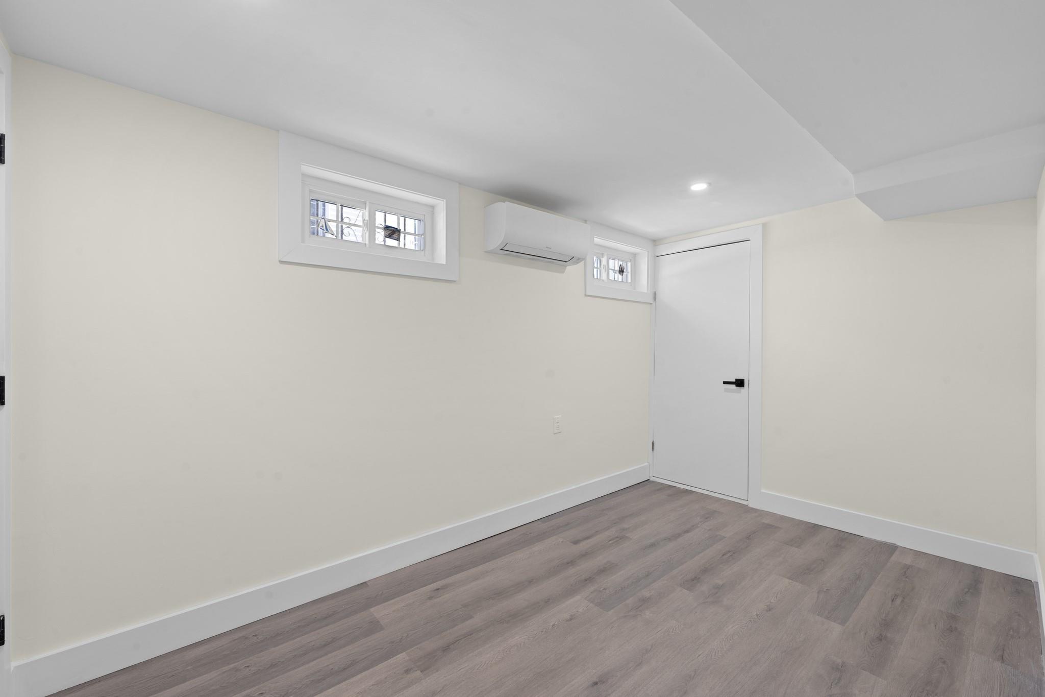 Single Family Foch  Queens, NY 11434, MLS-881318-15