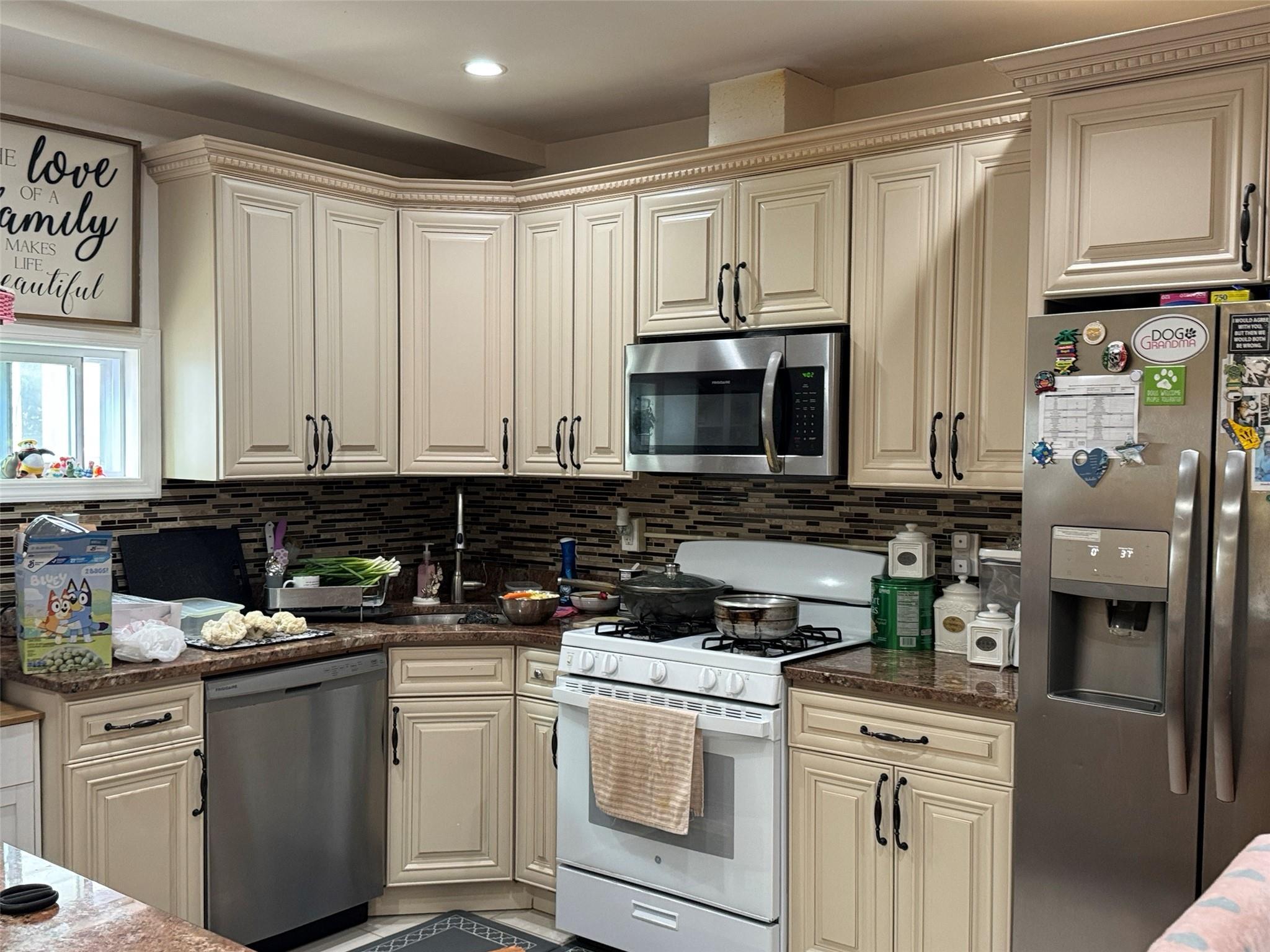 Single Family 184th  Queens, NY 11423, MLS-881321-10