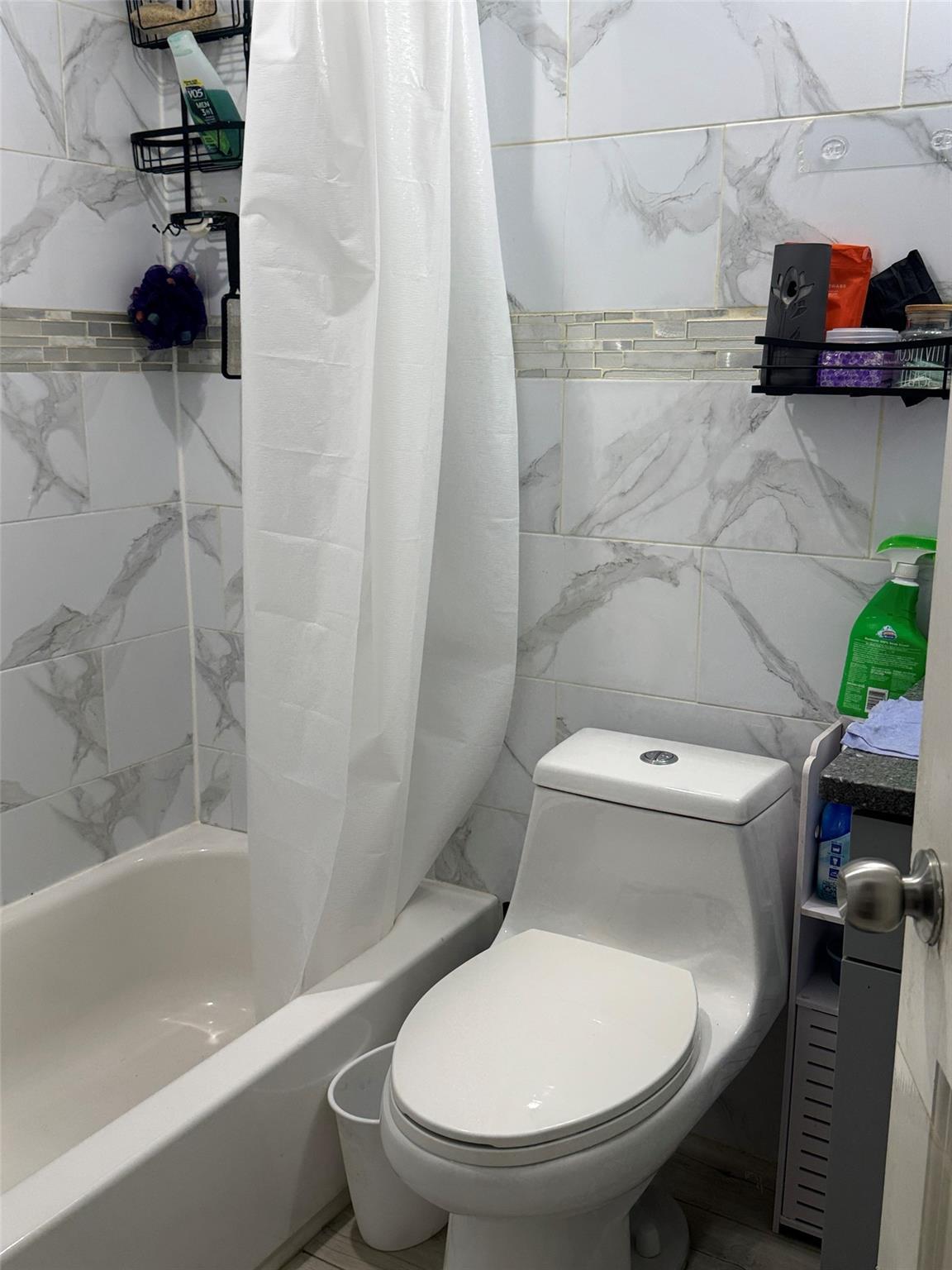 Single Family 184th  Queens, NY 11423, MLS-881321-11