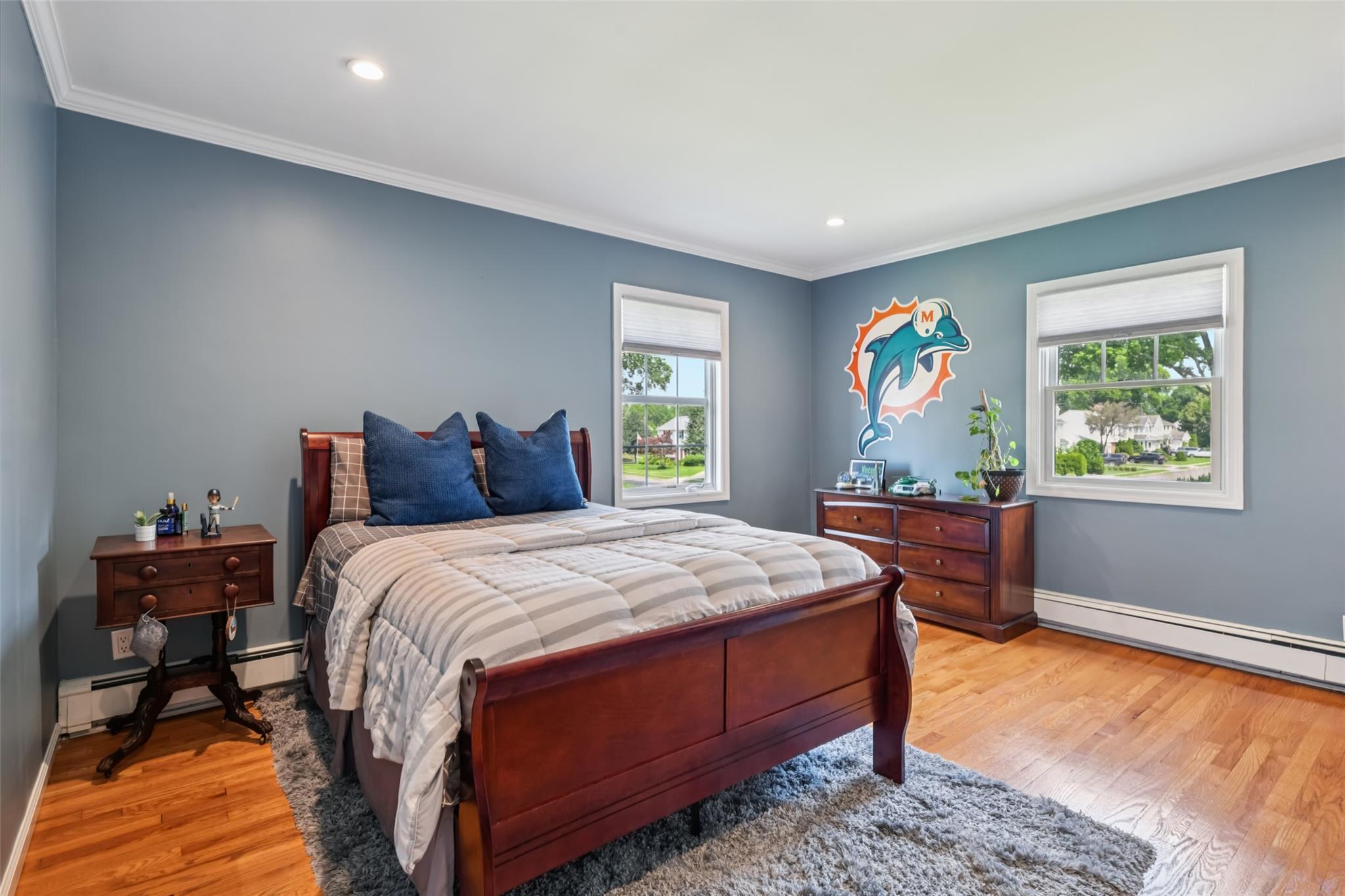 Single Family Newmarket  Nassau County, NY 11530, MLS-881330-23