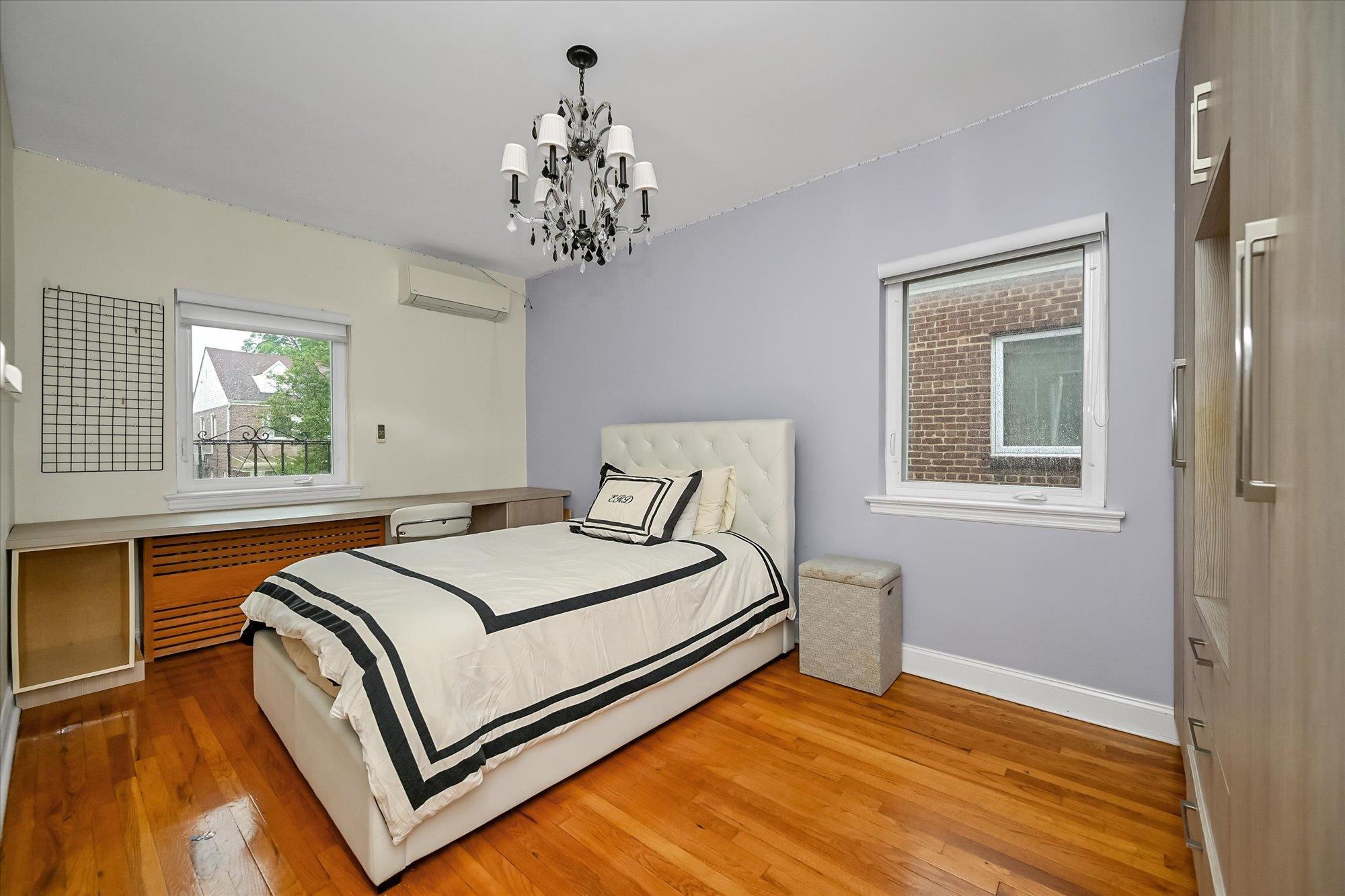Single Family 70th  Queens, NY 11367, MLS-881345-15