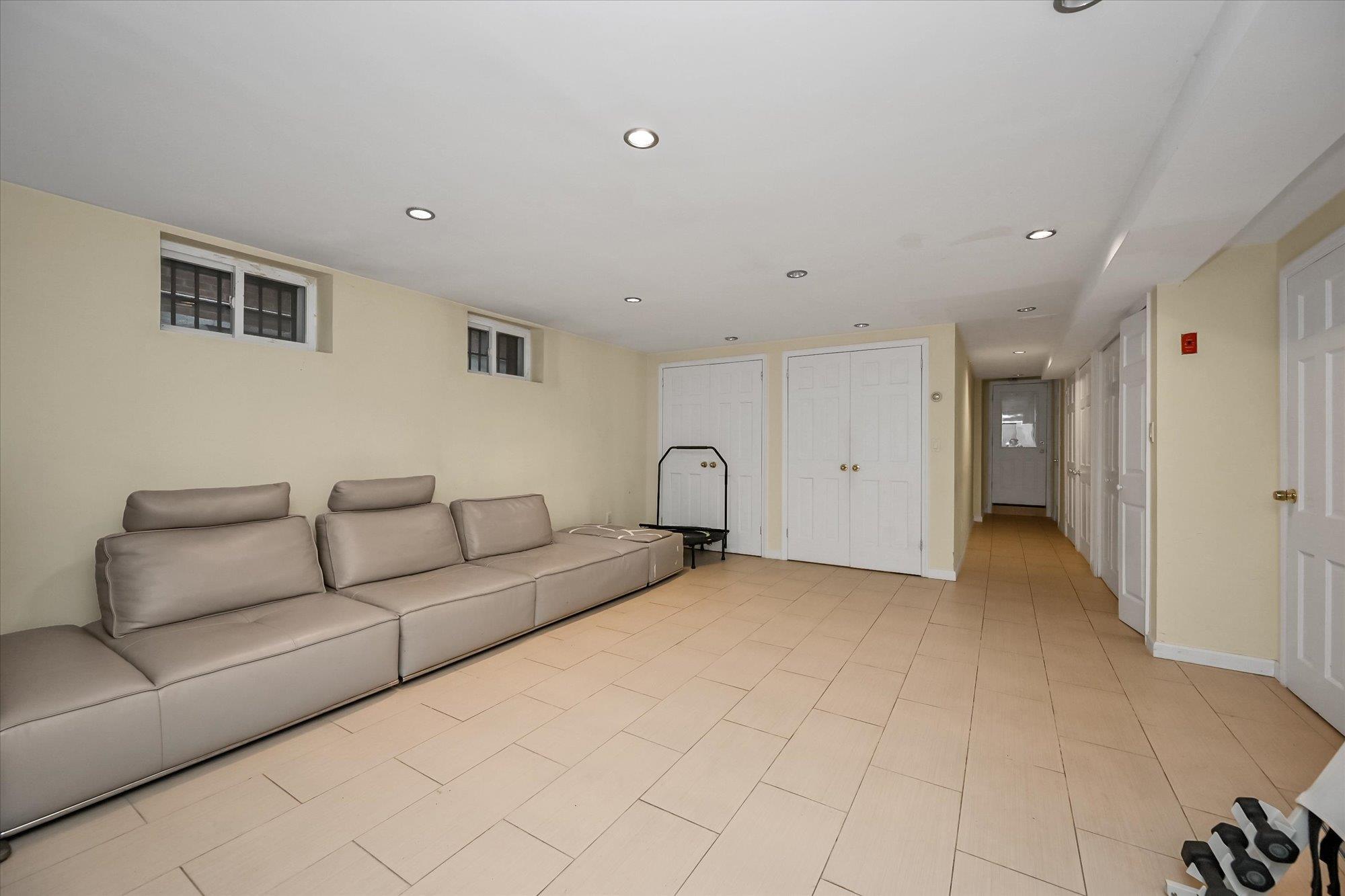 Single Family 70th  Queens, NY 11367, MLS-881345-18