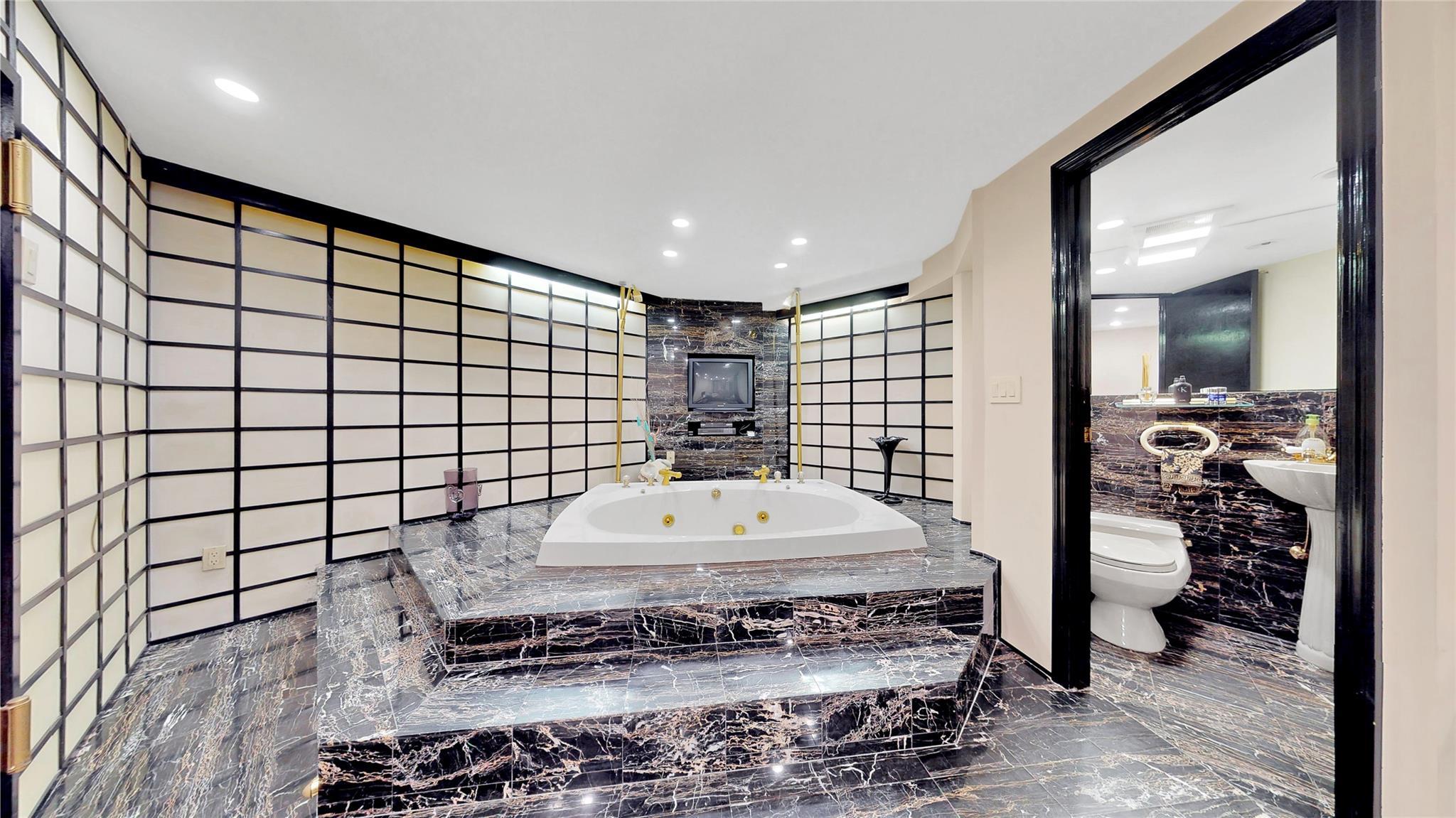 Single Family Corbin  Brooklyn, NY 11235, MLS-881355-26