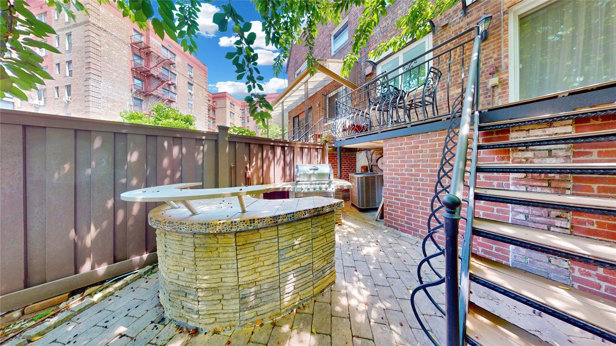 Single Family Corbin  Brooklyn, NY 11235, MLS-881355-33