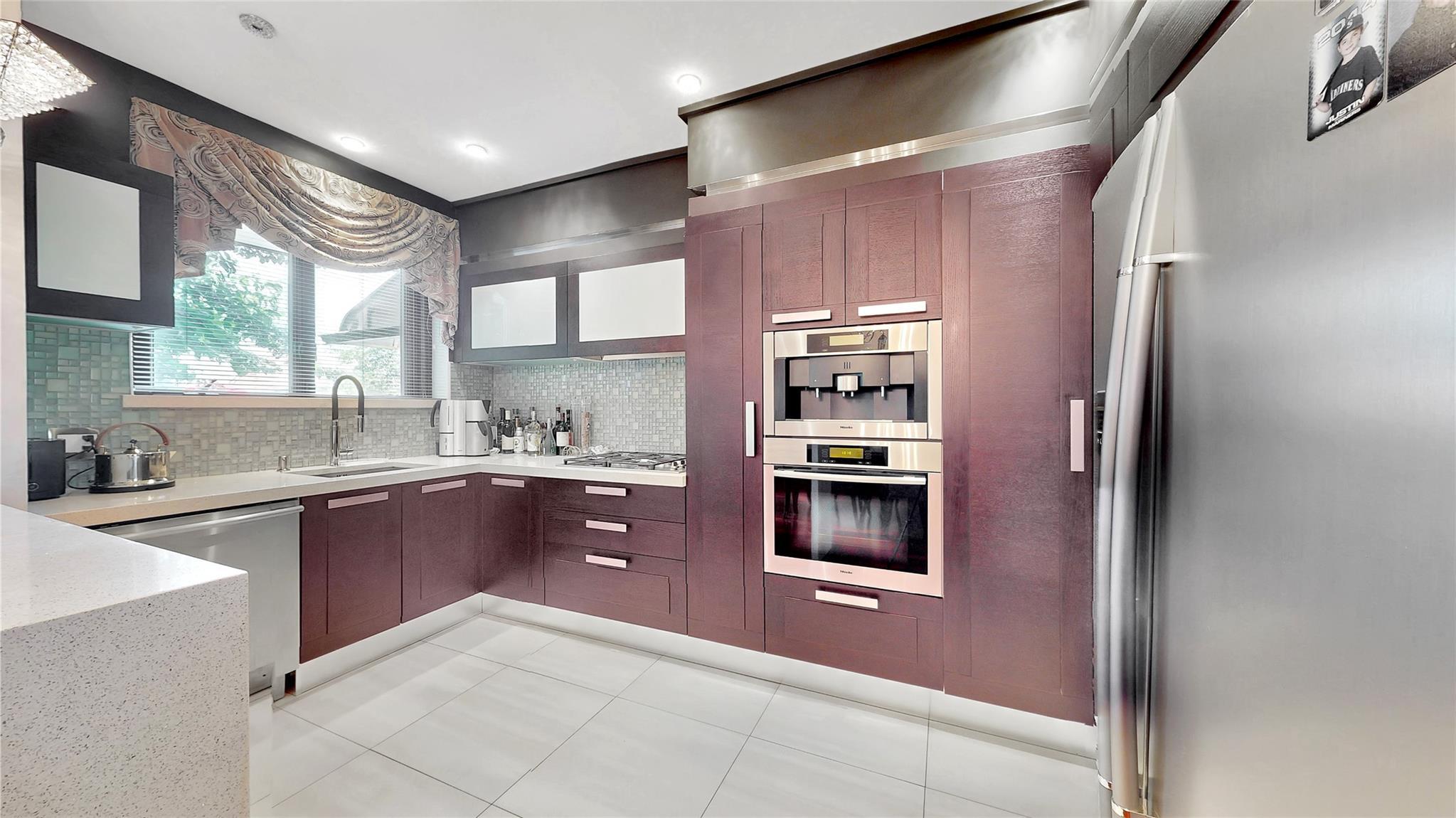 Single Family Corbin  Brooklyn, NY 11235, MLS-881355-8