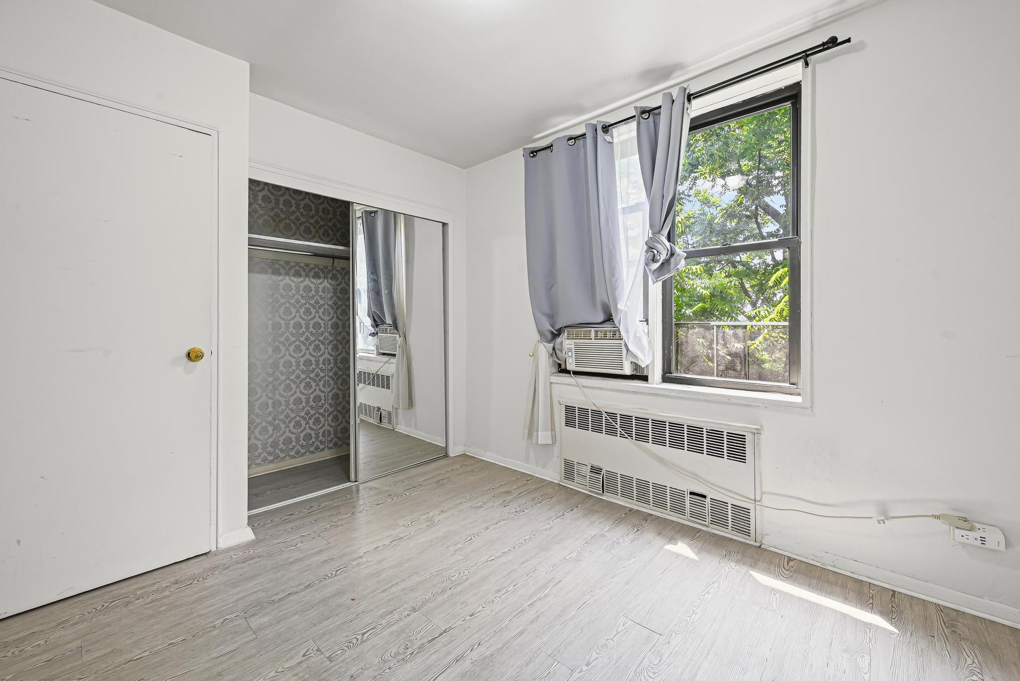 Coop Northern  Queens, NY 11354, MLS-881365-13