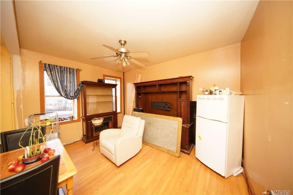 Single Family Charlotte  Queens, NY 11385, MLS-881374-12