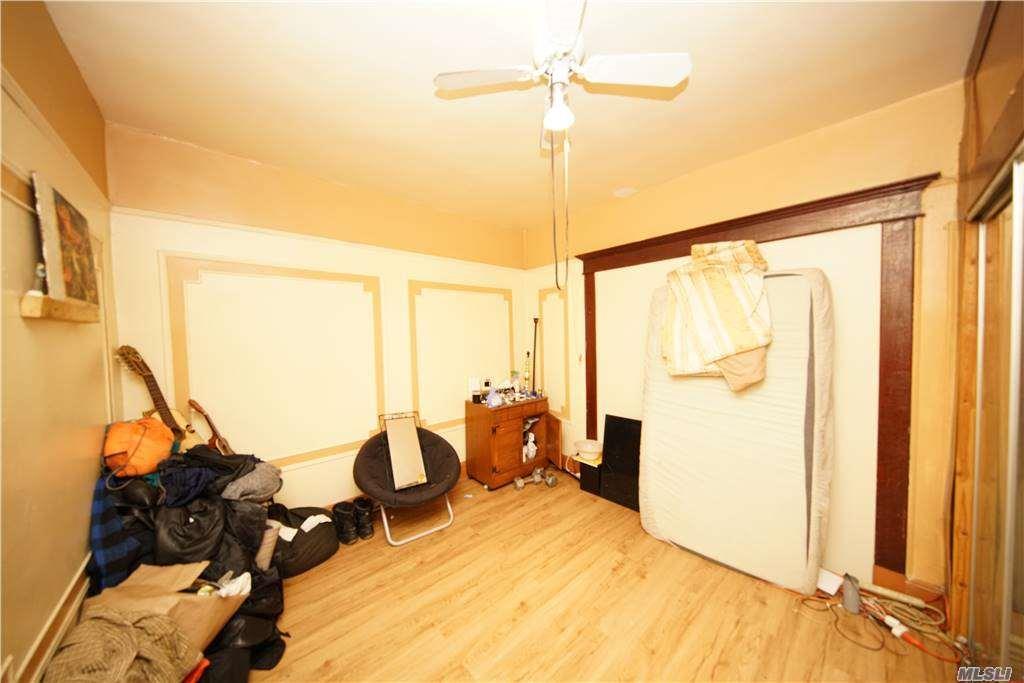 Single Family Charlotte  Queens, NY 11385, MLS-881374-14