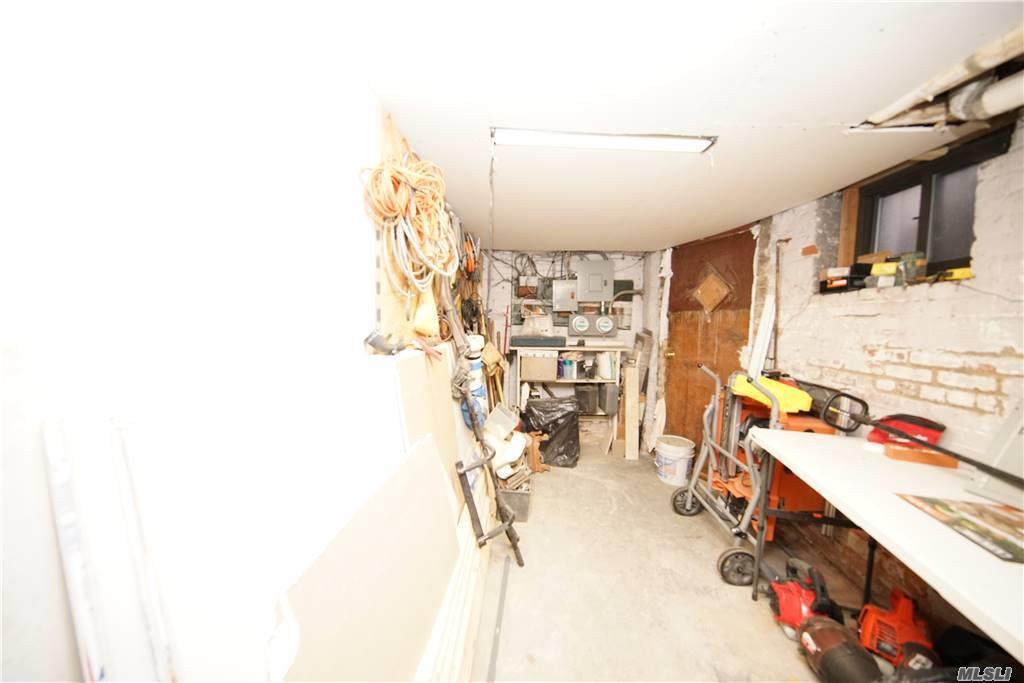 Single Family Charlotte  Queens, NY 11385, MLS-881374-15