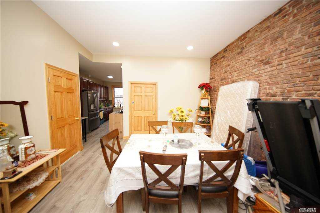 Single Family Charlotte  Queens, NY 11385, MLS-881374-5