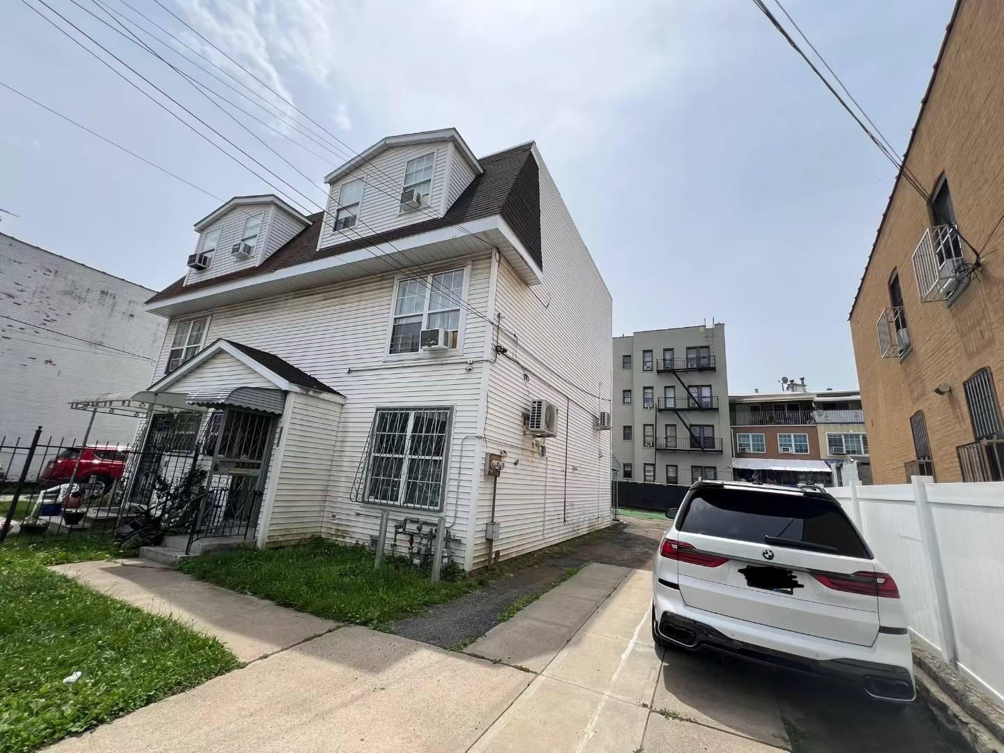 Single Family 103rd  Queens, NY 11368, MLS-881384-2