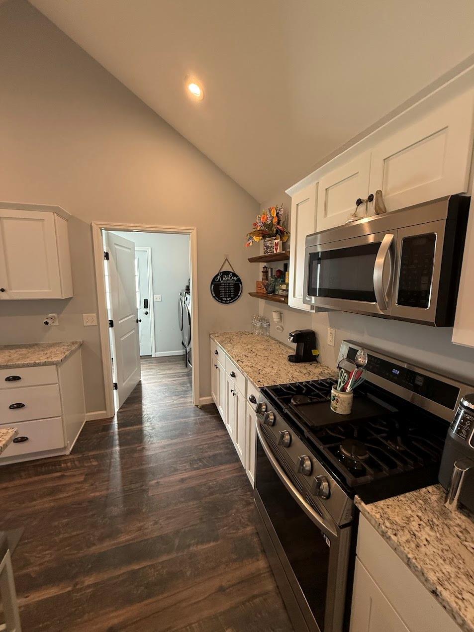 Single Family Ridgewood  Orange County, NY 10940, MLS-881406-6