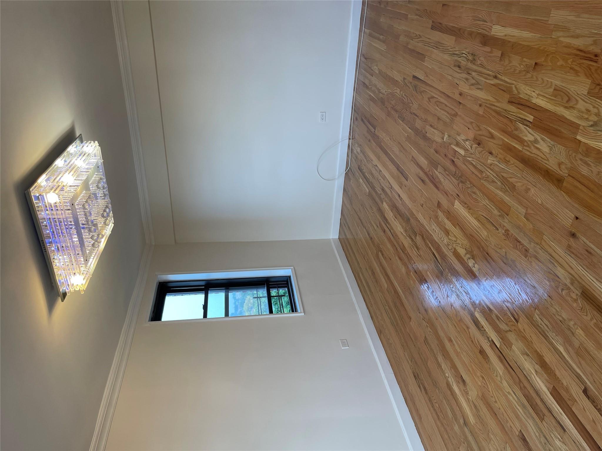 Coop 72  Queens, NY 11367, MLS-881414-5