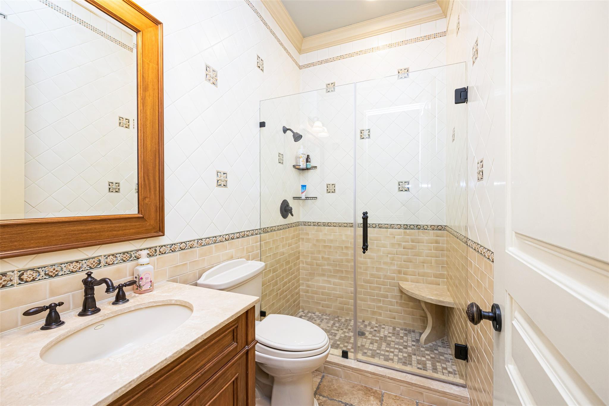 Single Family Black Rock  Nassau County, NY 11545, MLS-881422-30
