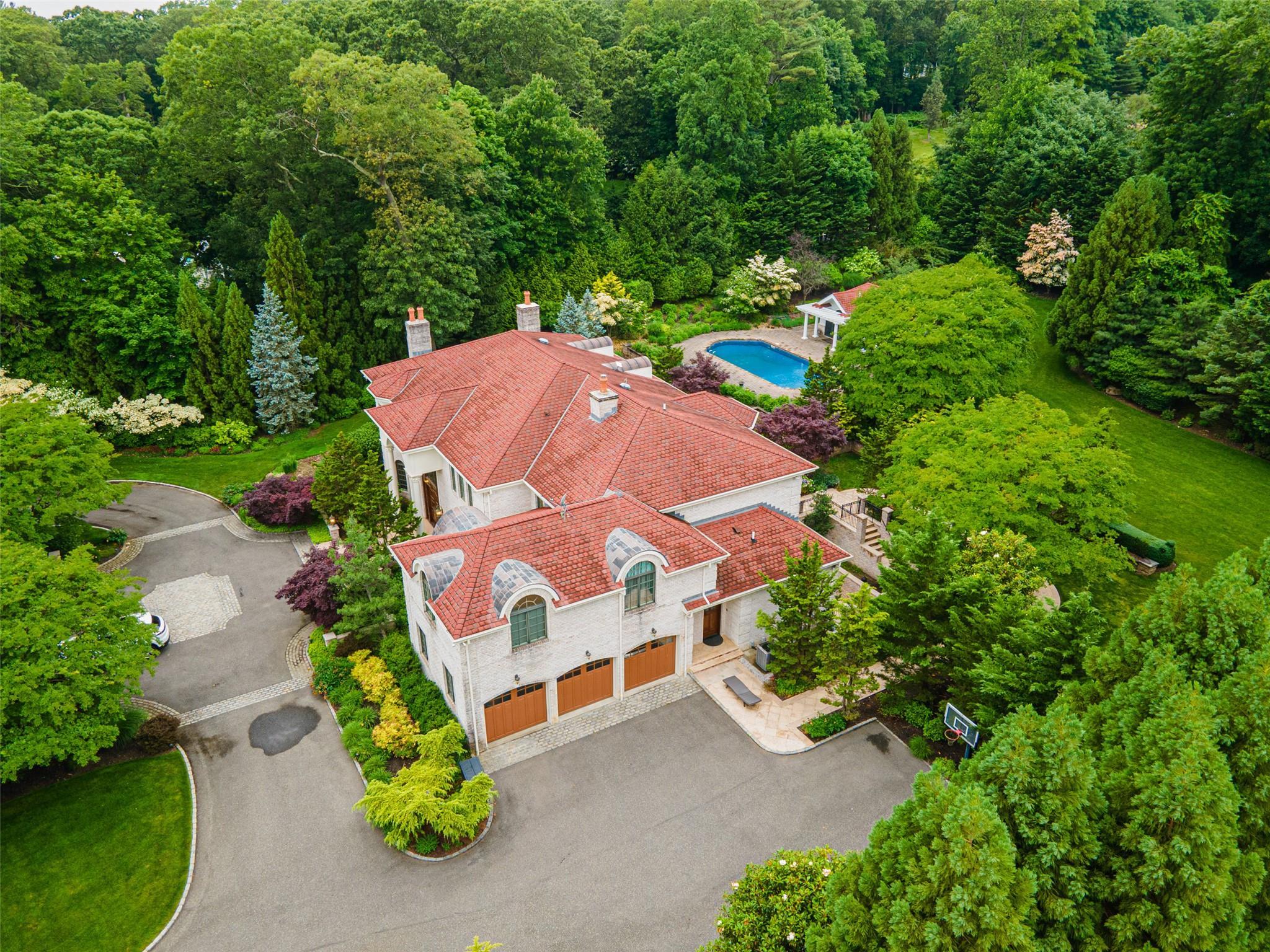Single Family Black Rock  Nassau County, NY 11545, MLS-881422-48