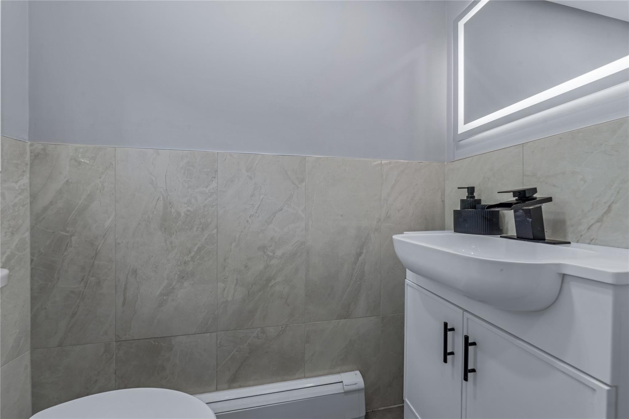 Single Family Essex  Brooklyn, NY 11208, MLS-881435-11
