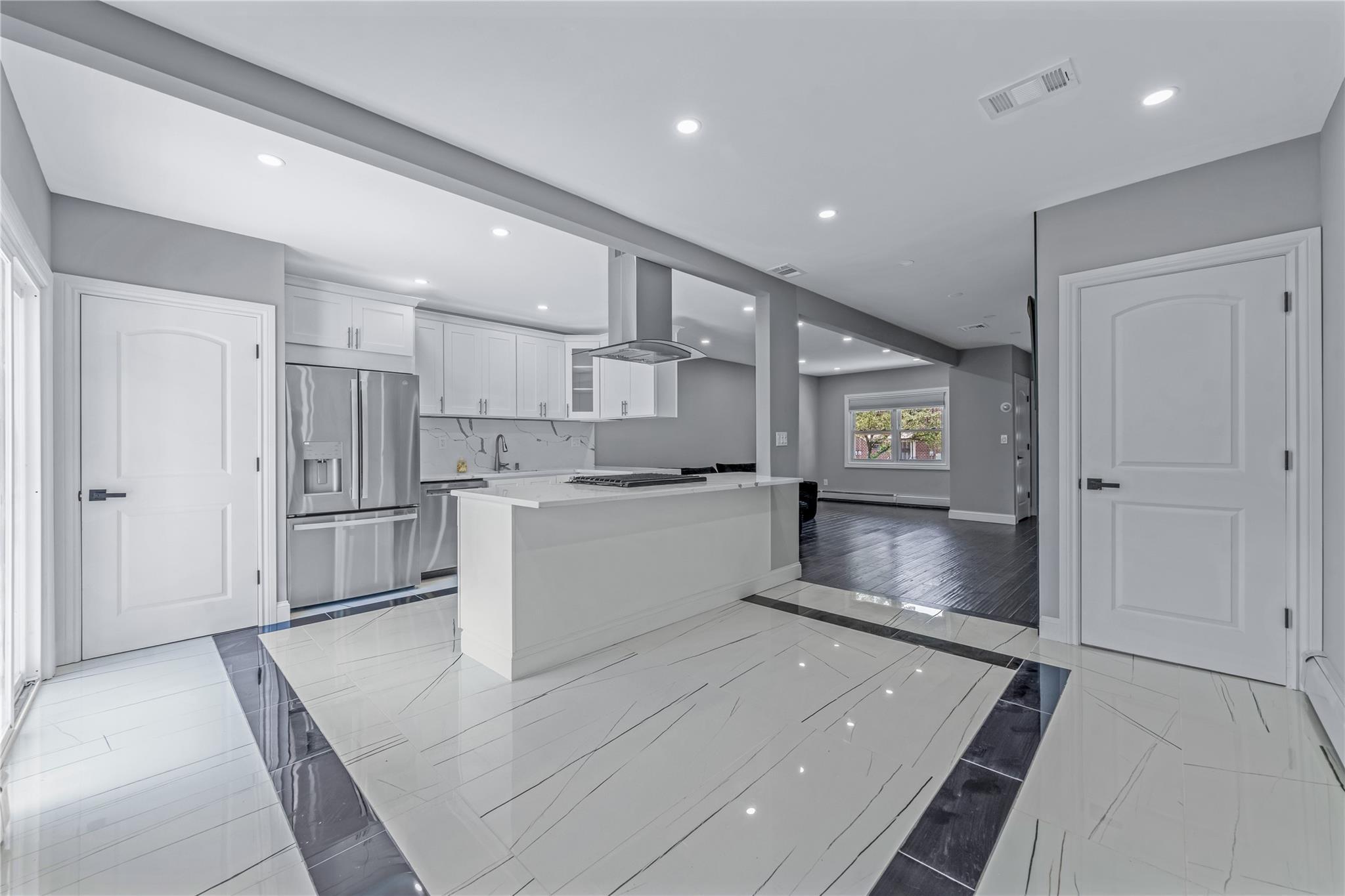 Single Family Essex  Brooklyn, NY 11208, MLS-881435-13