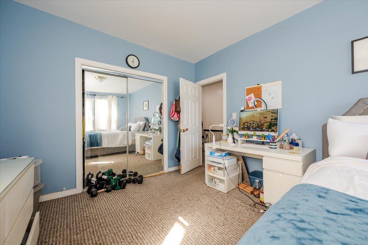 Single Family Westgate  Queens, NY 11413, MLS-881479-10