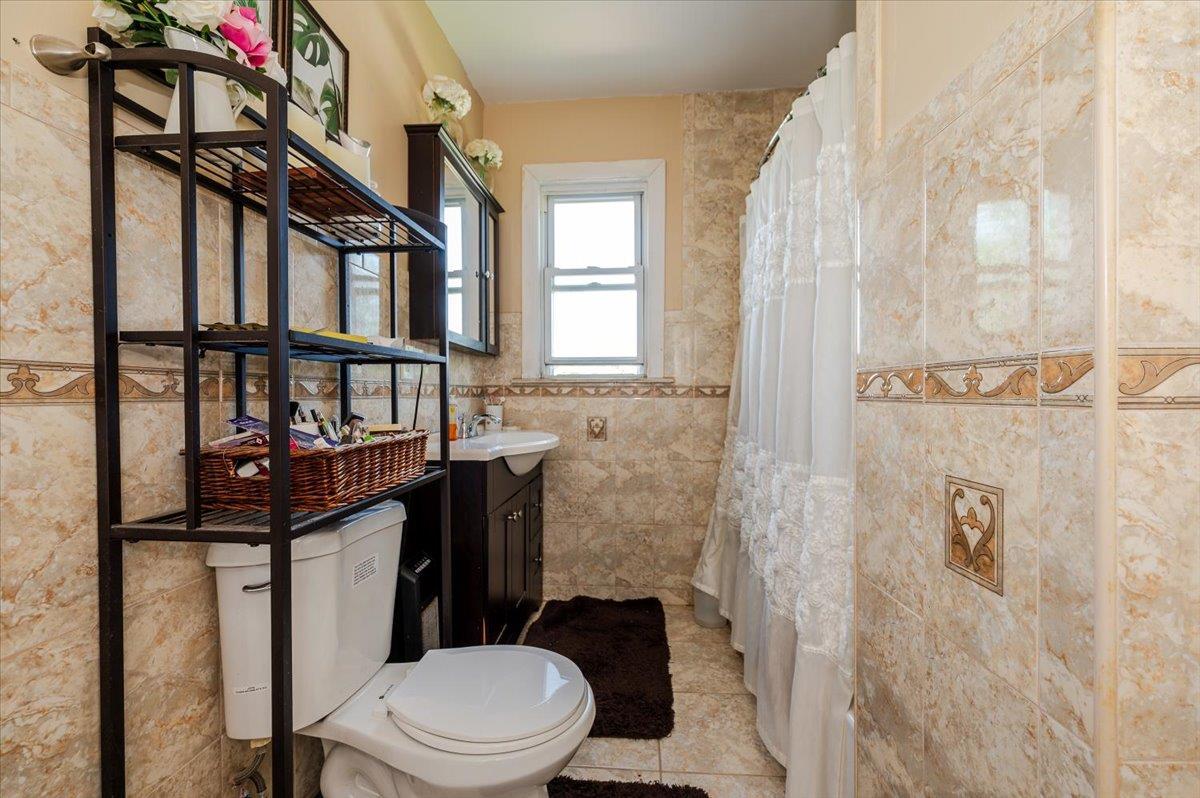 Single Family Westgate  Queens, NY 11413, MLS-881479-12