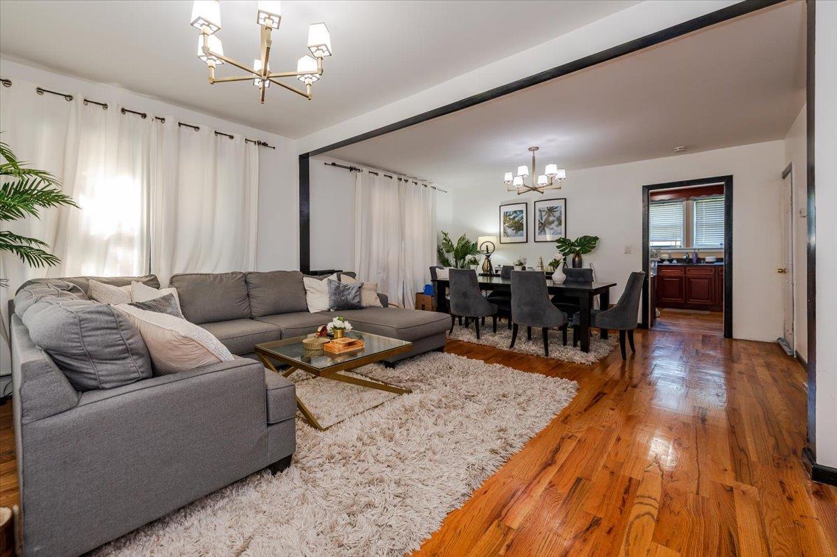 Single Family Westgate  Queens, NY 11413, MLS-881479-2