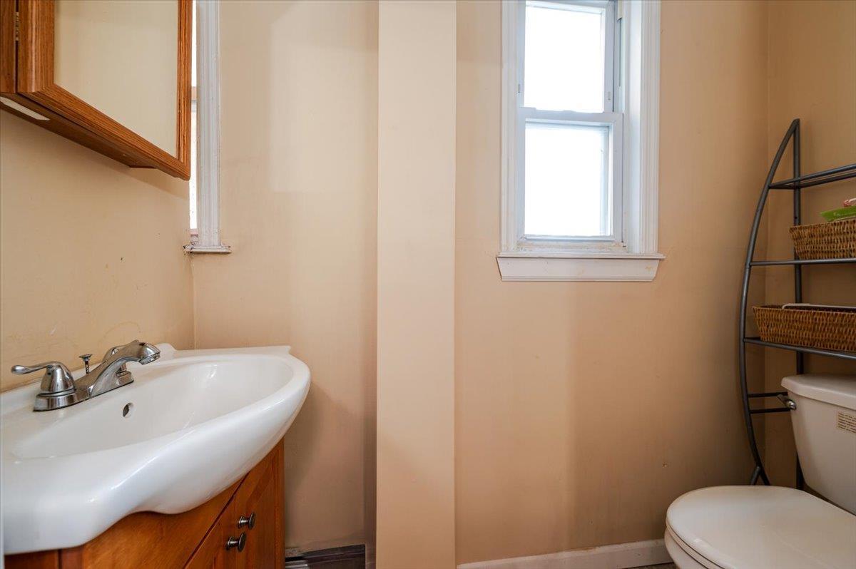 Single Family Westgate  Queens, NY 11413, MLS-881479-7