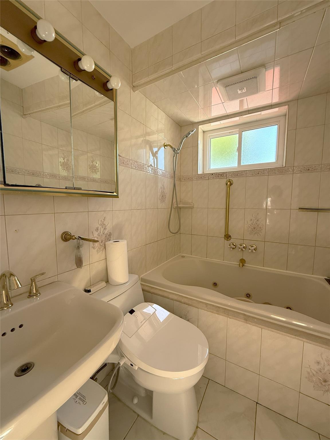 Single Family 34th  Queens, NY 11361, MLS-881547-9