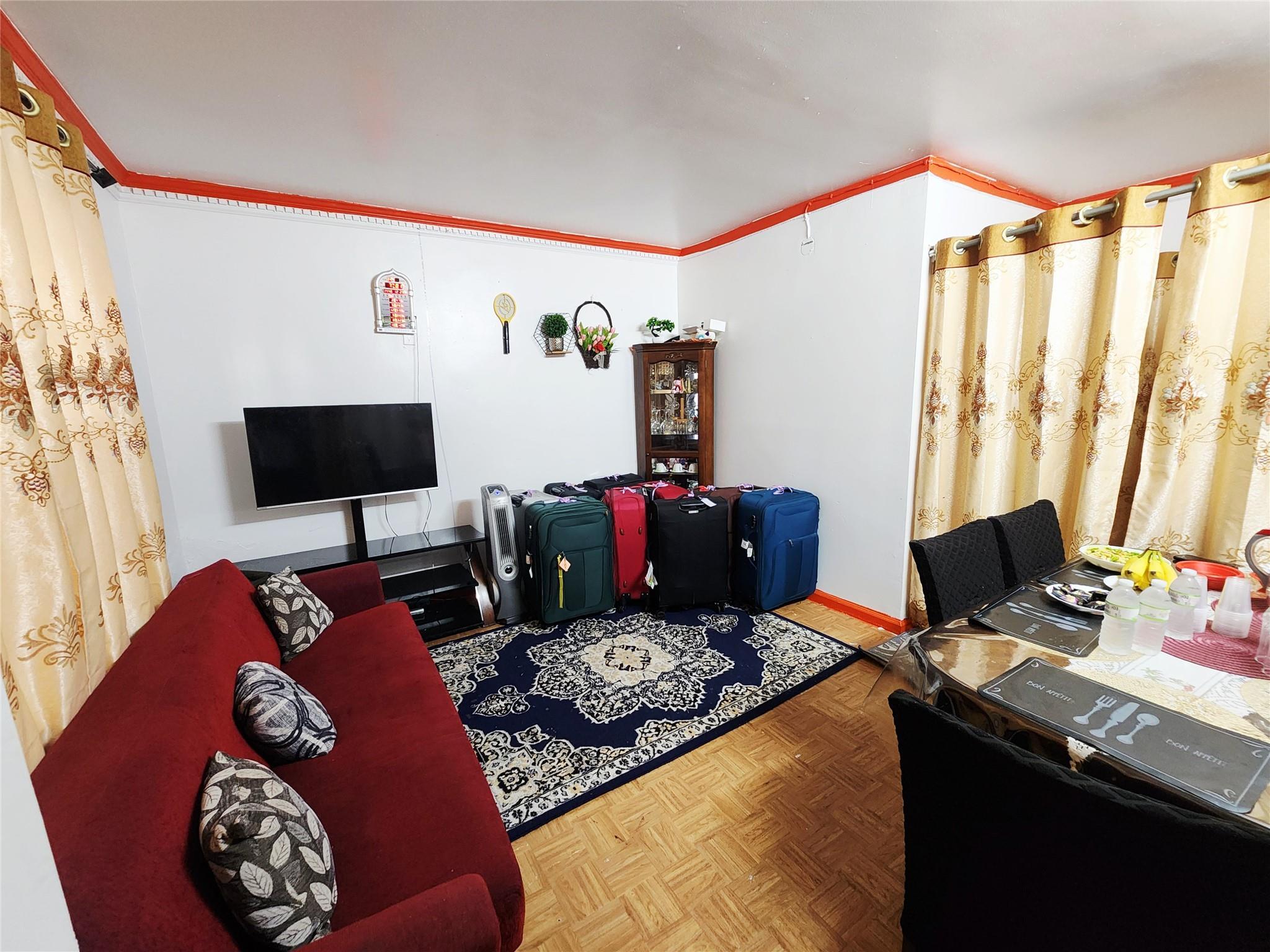 Single Family Hollis  Queens, NY 11412, MLS-881561-2