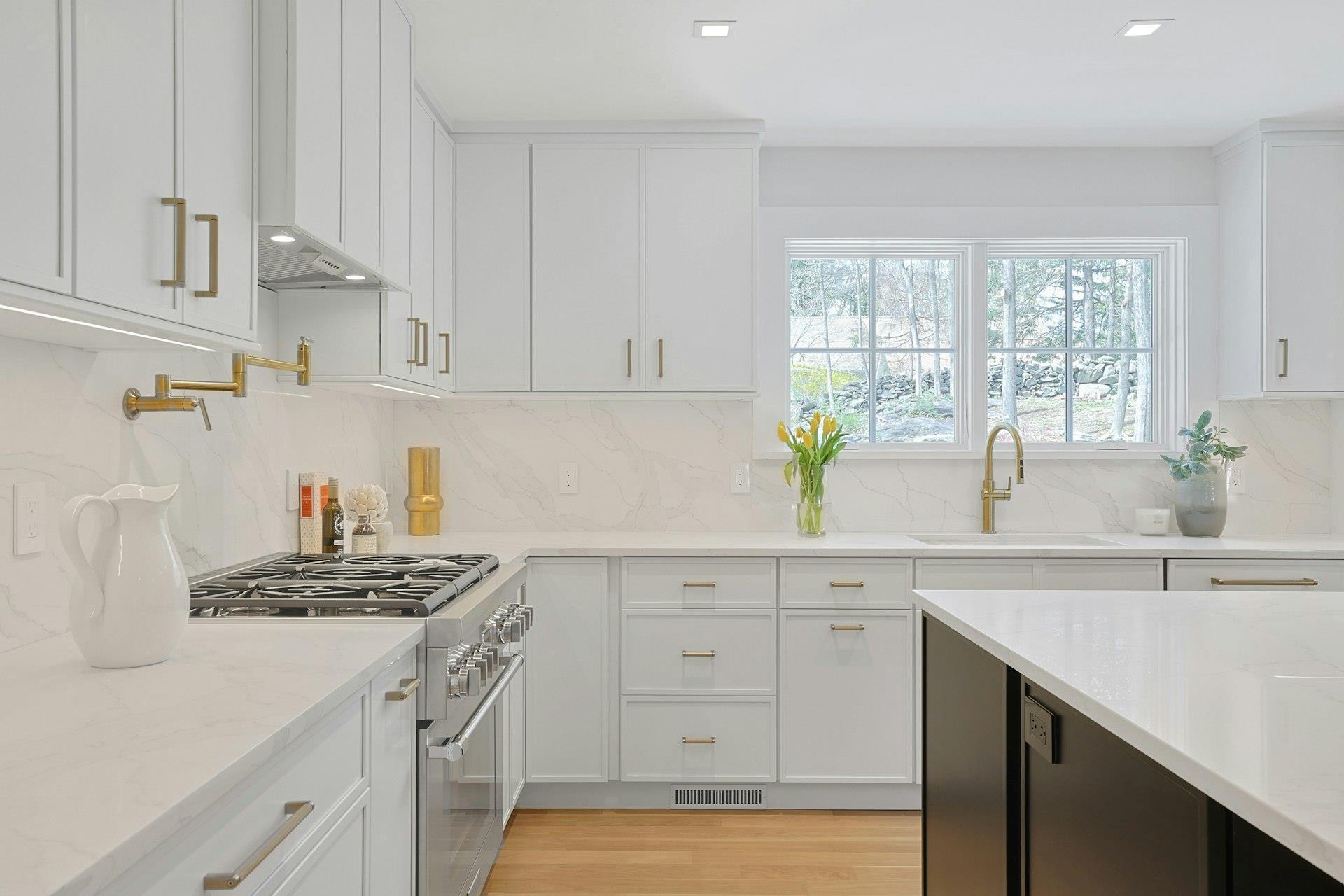 Single Family Devoe  Westchester County, NY 10504, MLS-881565-12
