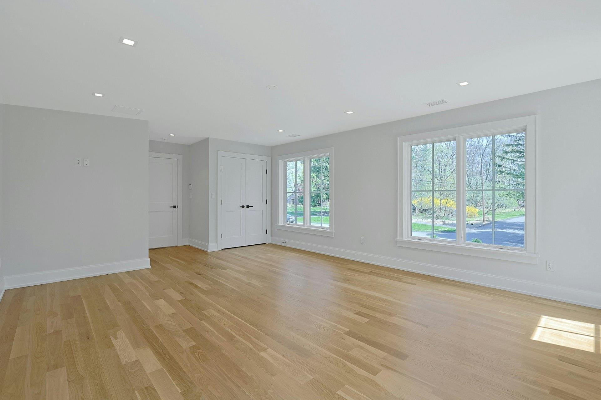 Single Family Devoe  Westchester County, NY 10504, MLS-881565-24