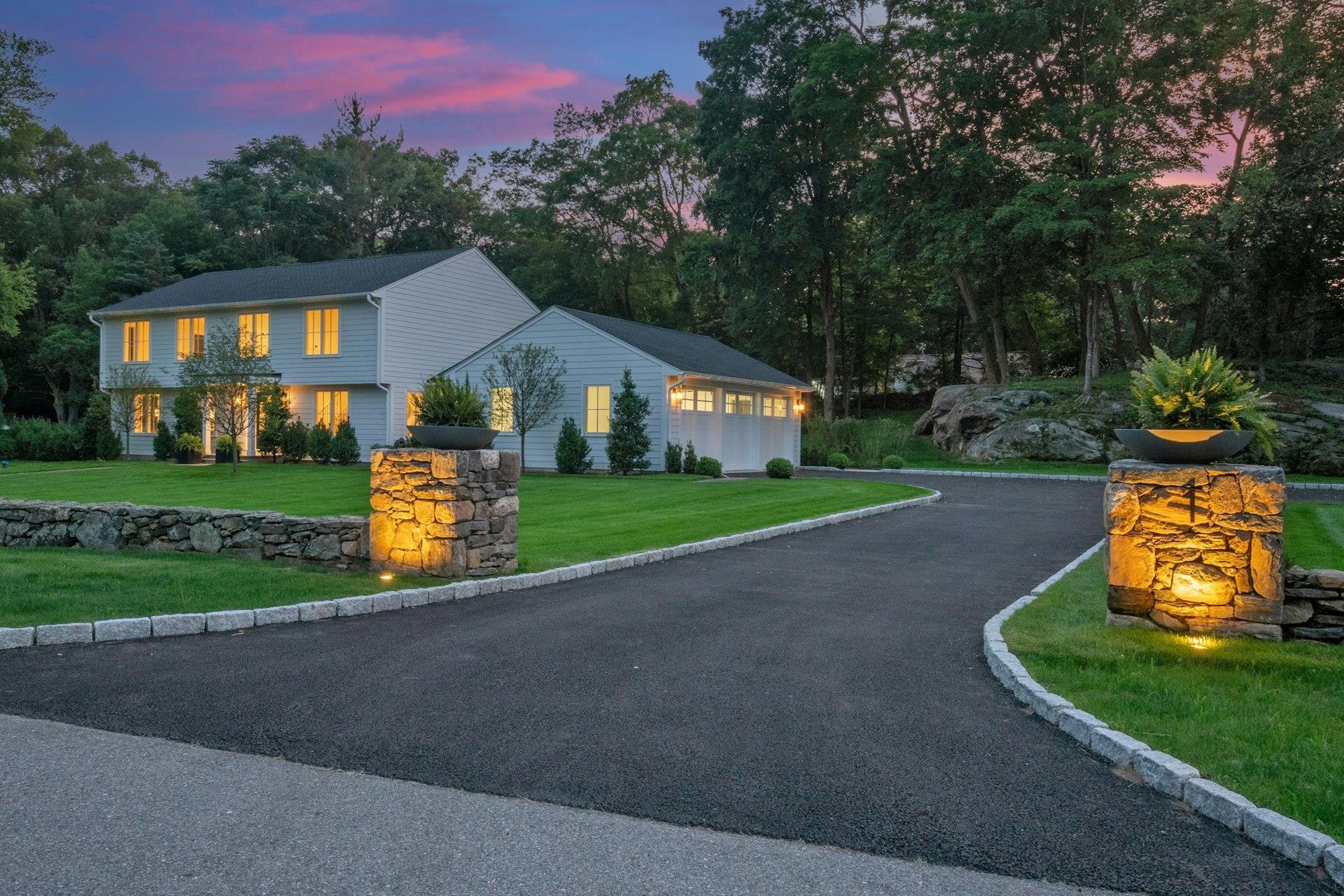 Single Family Devoe  Westchester County, NY 10504, MLS-881565-3