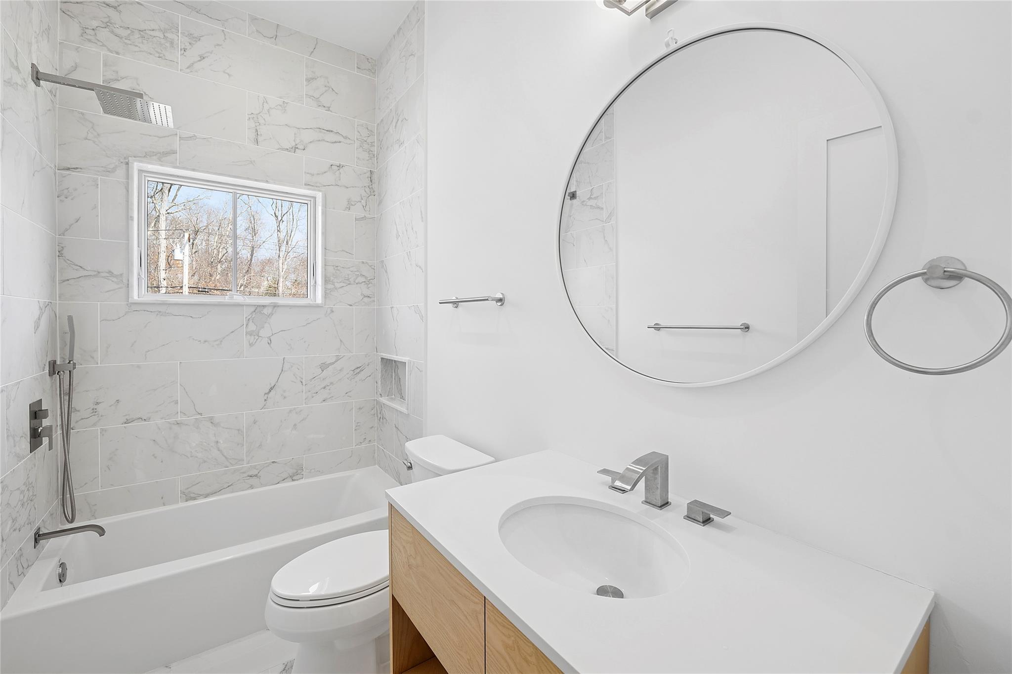 Single Family Hampton  Suffolk County, NY 11963, MLS-881577-17
