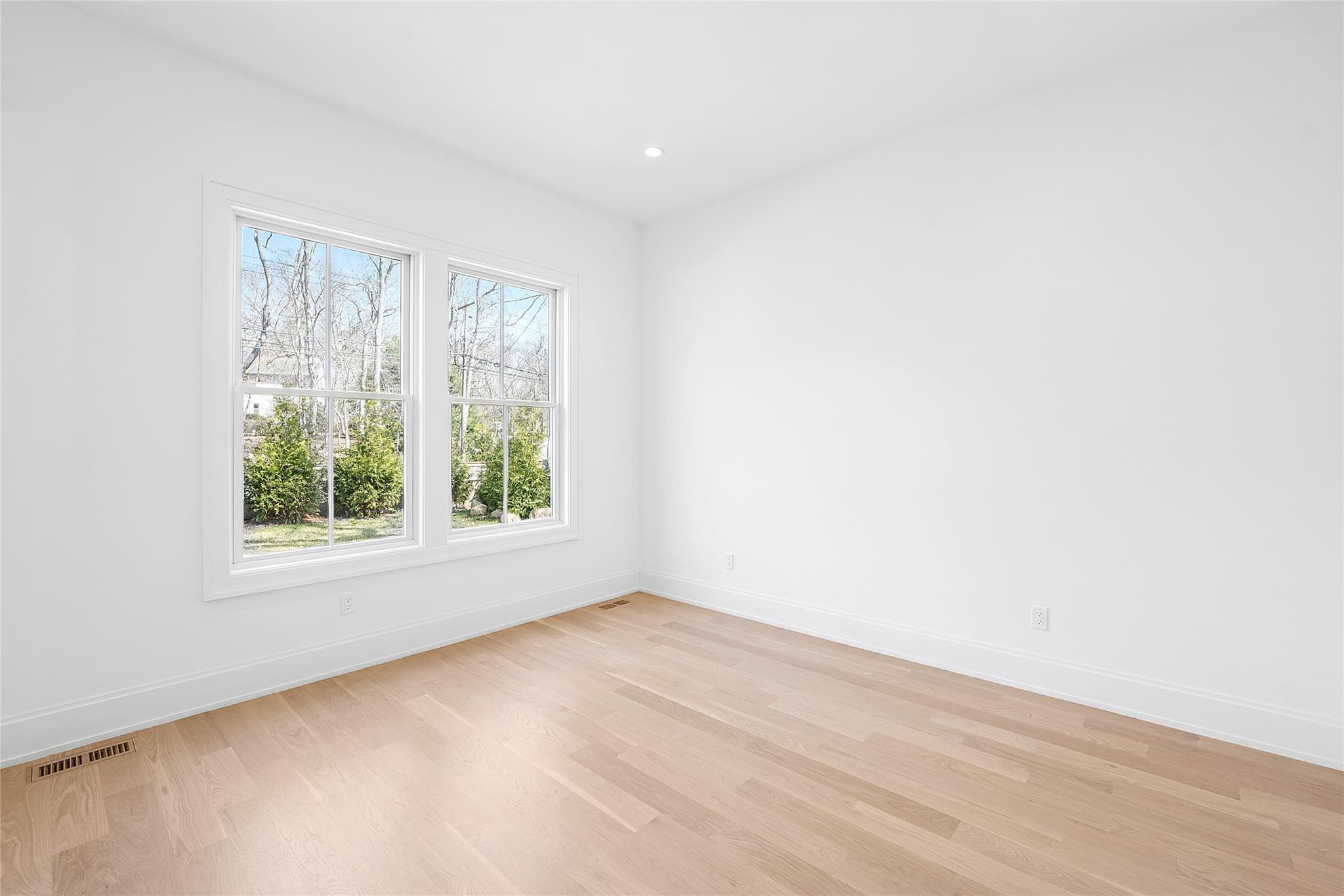 Single Family Hampton  Suffolk County, NY 11963, MLS-881577-19