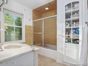 Single Family Shore Out Of Area, NY 06830, MLS-881581-13