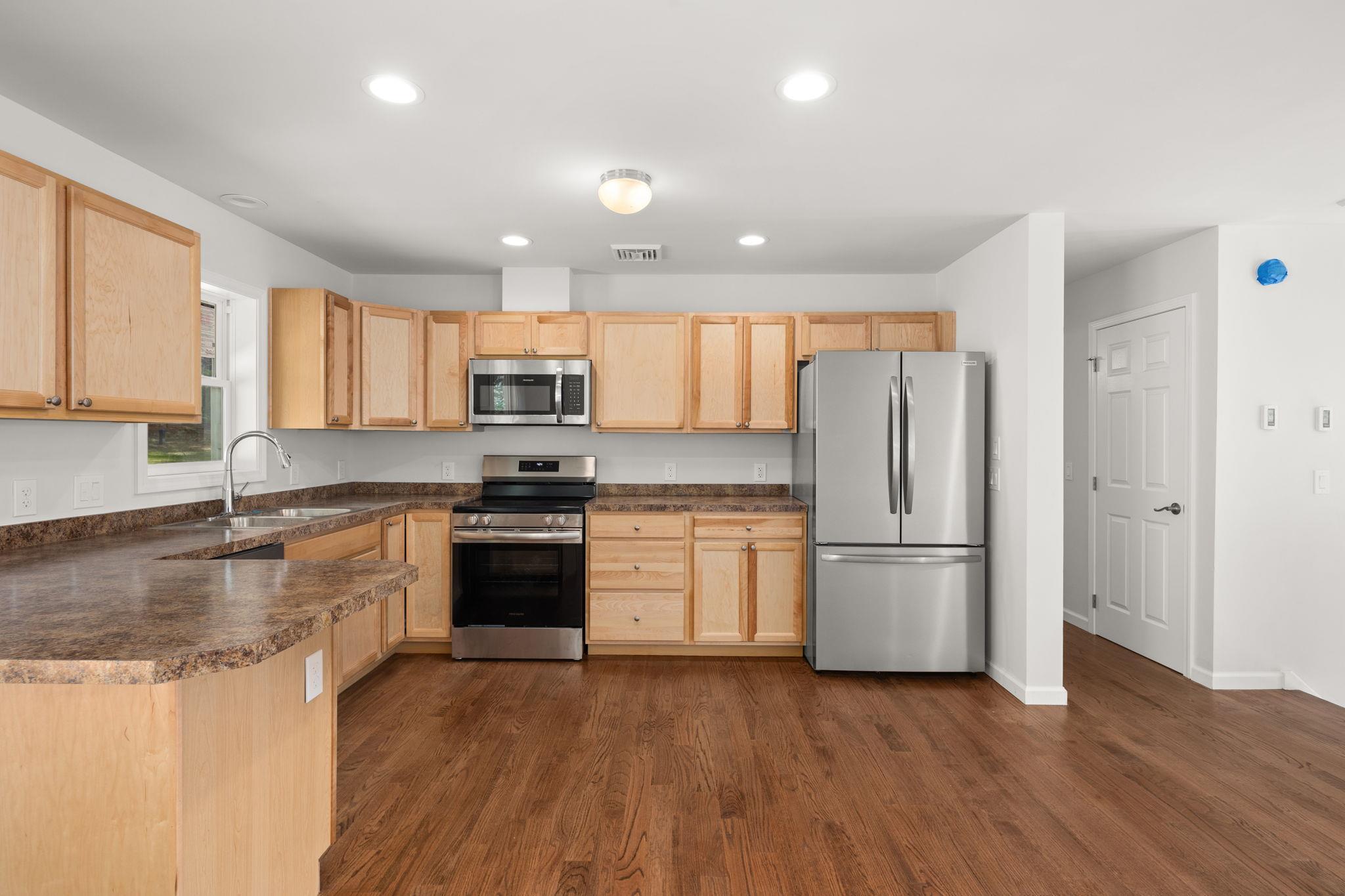 Single Family Brothers  Dutchess County, NY 12570, MLS-881591-11