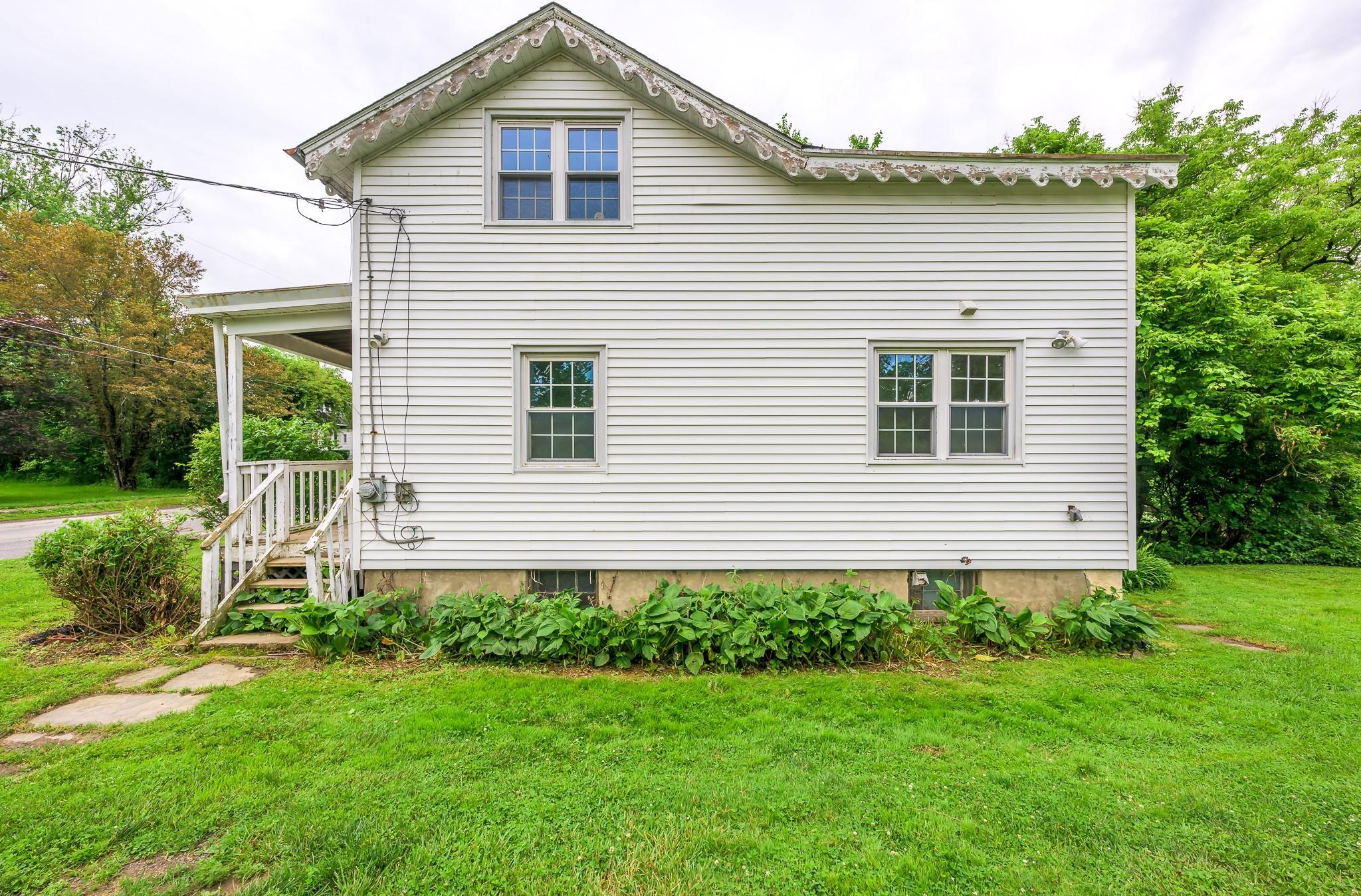 Single Family Montgomery  Dutchess County, NY 12583, MLS-881612-13