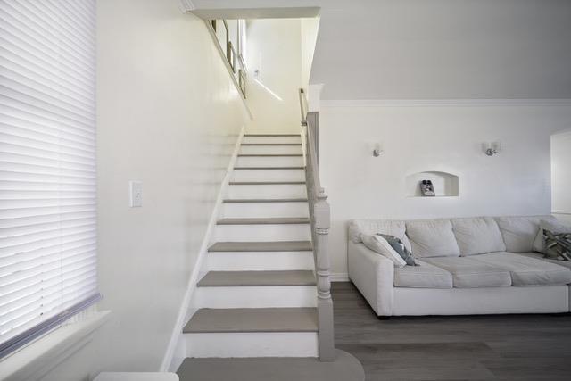 Single Family 215th  Queens, NY 11364, MLS-881618-10