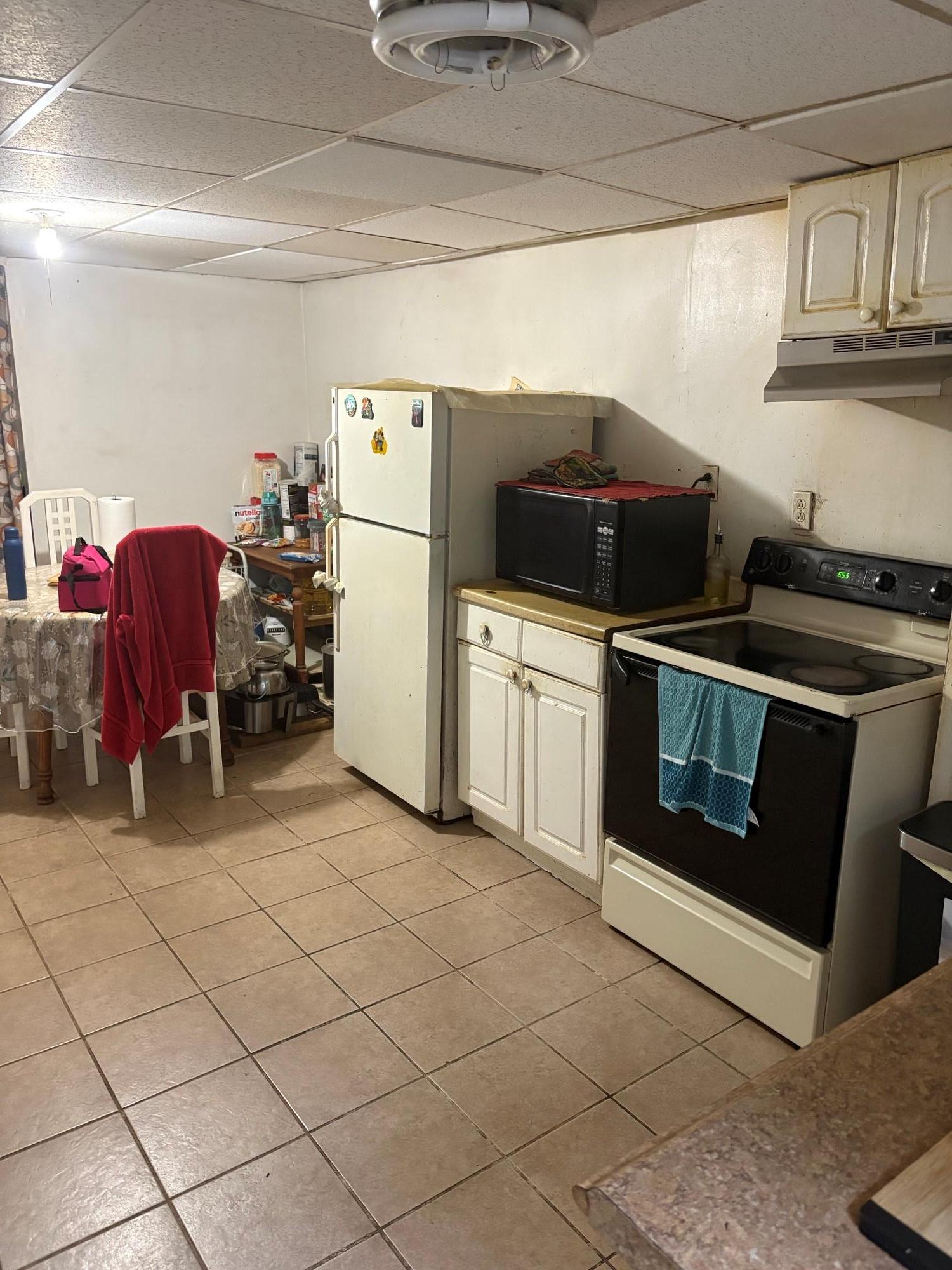Single Family Samuel  Suffolk County, NY 11779, MLS-881622-26
