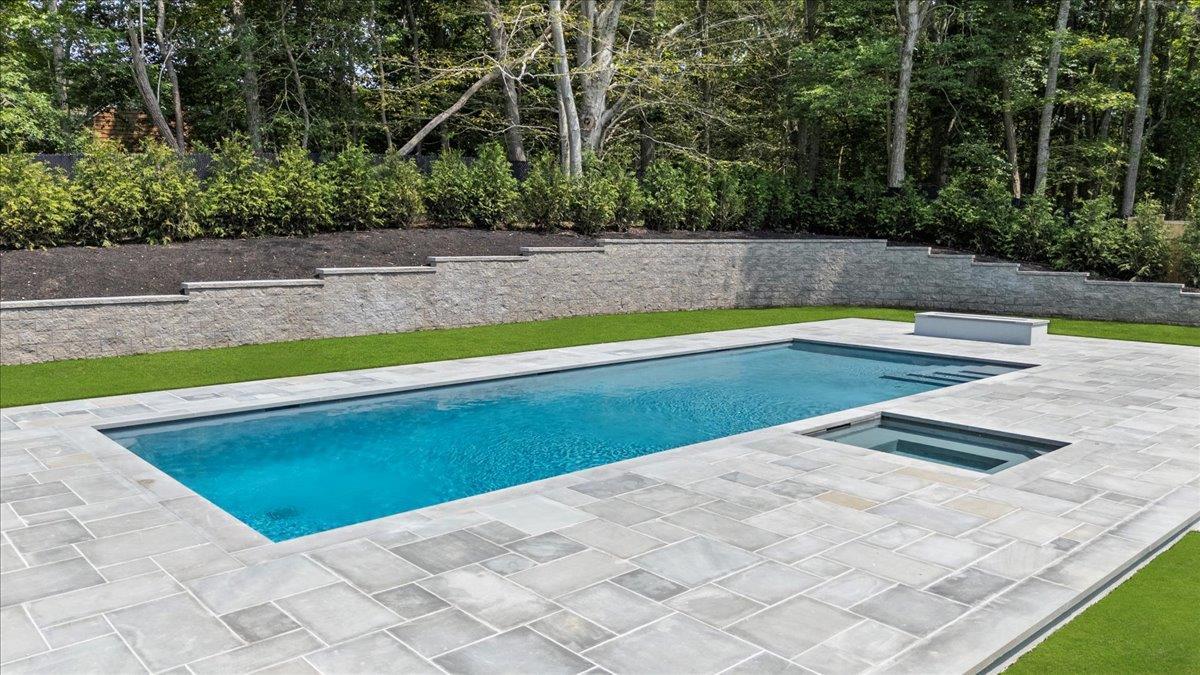 Single Family Sandy Hollow  Suffolk County, NY 11968, MLS-881664-4