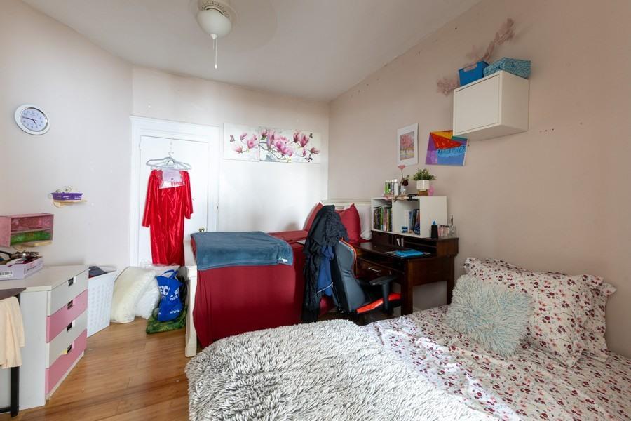 Single Family Catalpa  Queens, NY 11385, MLS-881667-29