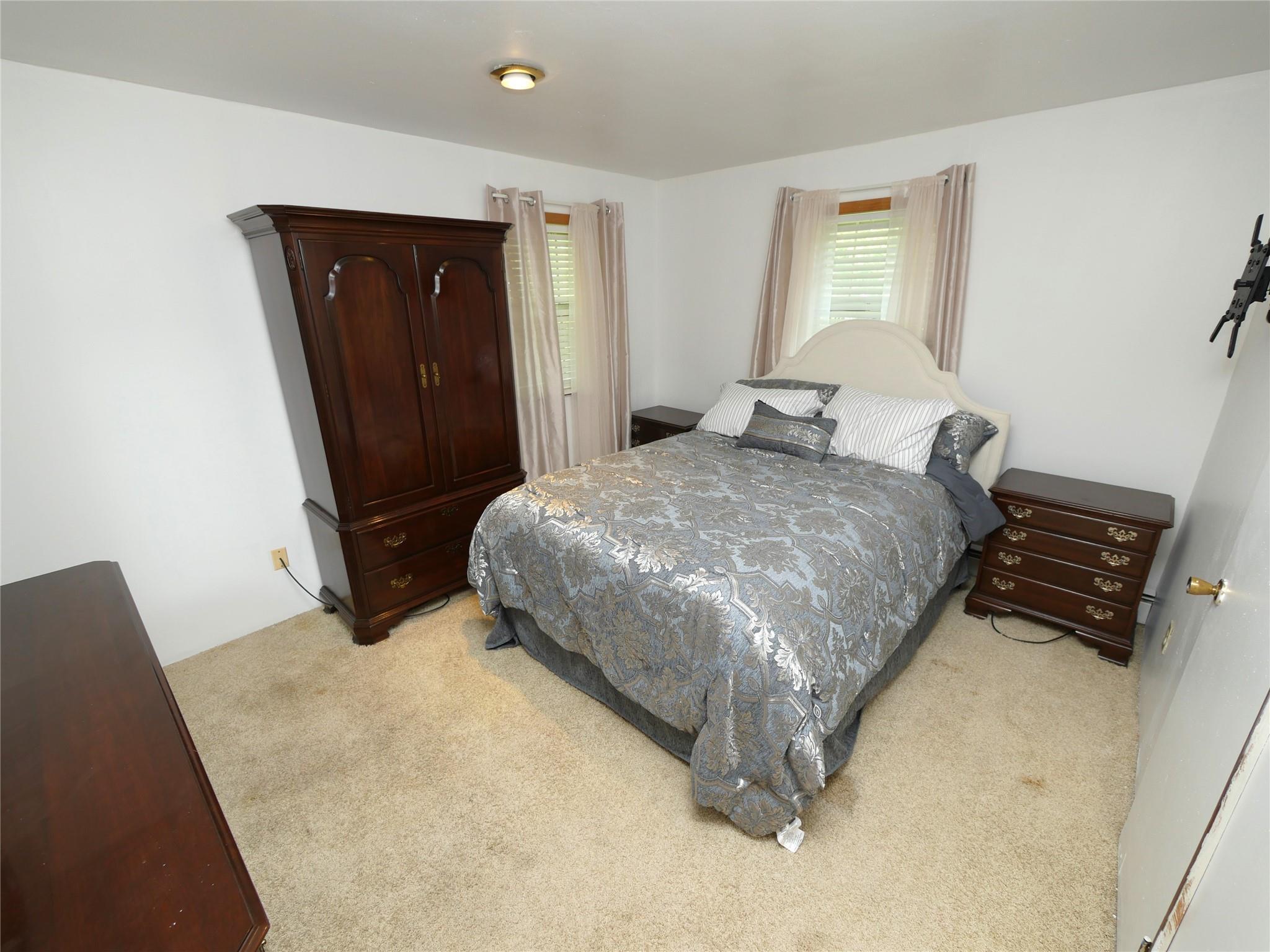 Single Family Wards  Suffolk County, NY 11713, MLS-881679-10