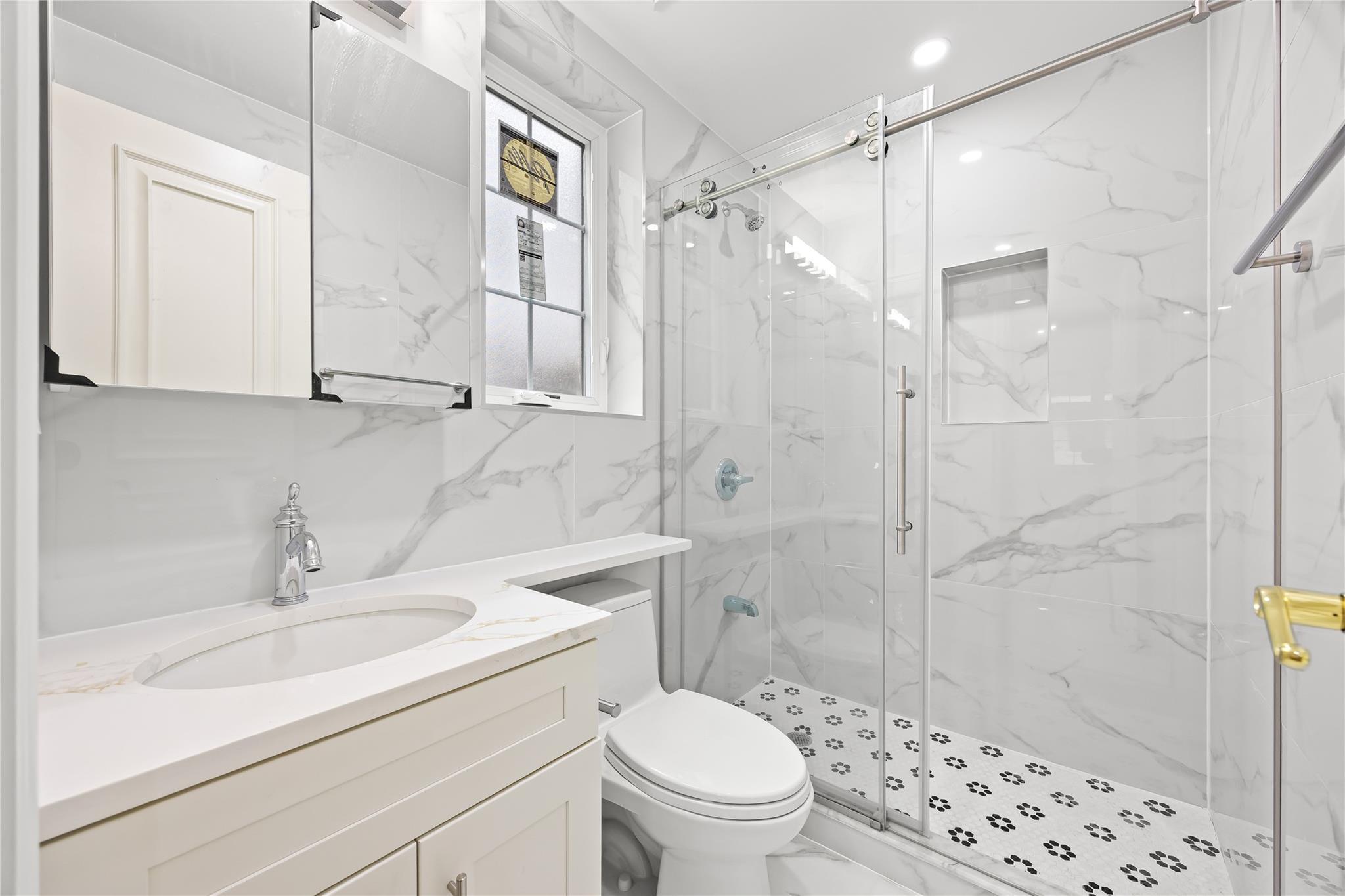 Single Family 28th  Queens, NY 11355, MLS-881692-16